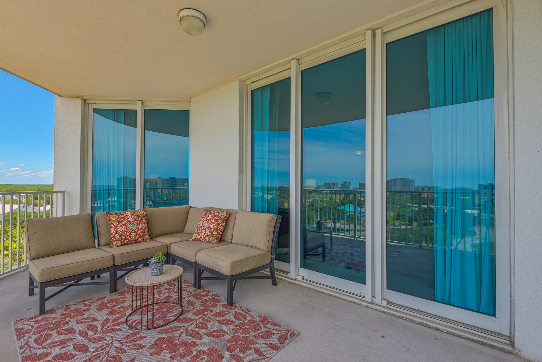 THE PALMS OF DESTIN - Residential