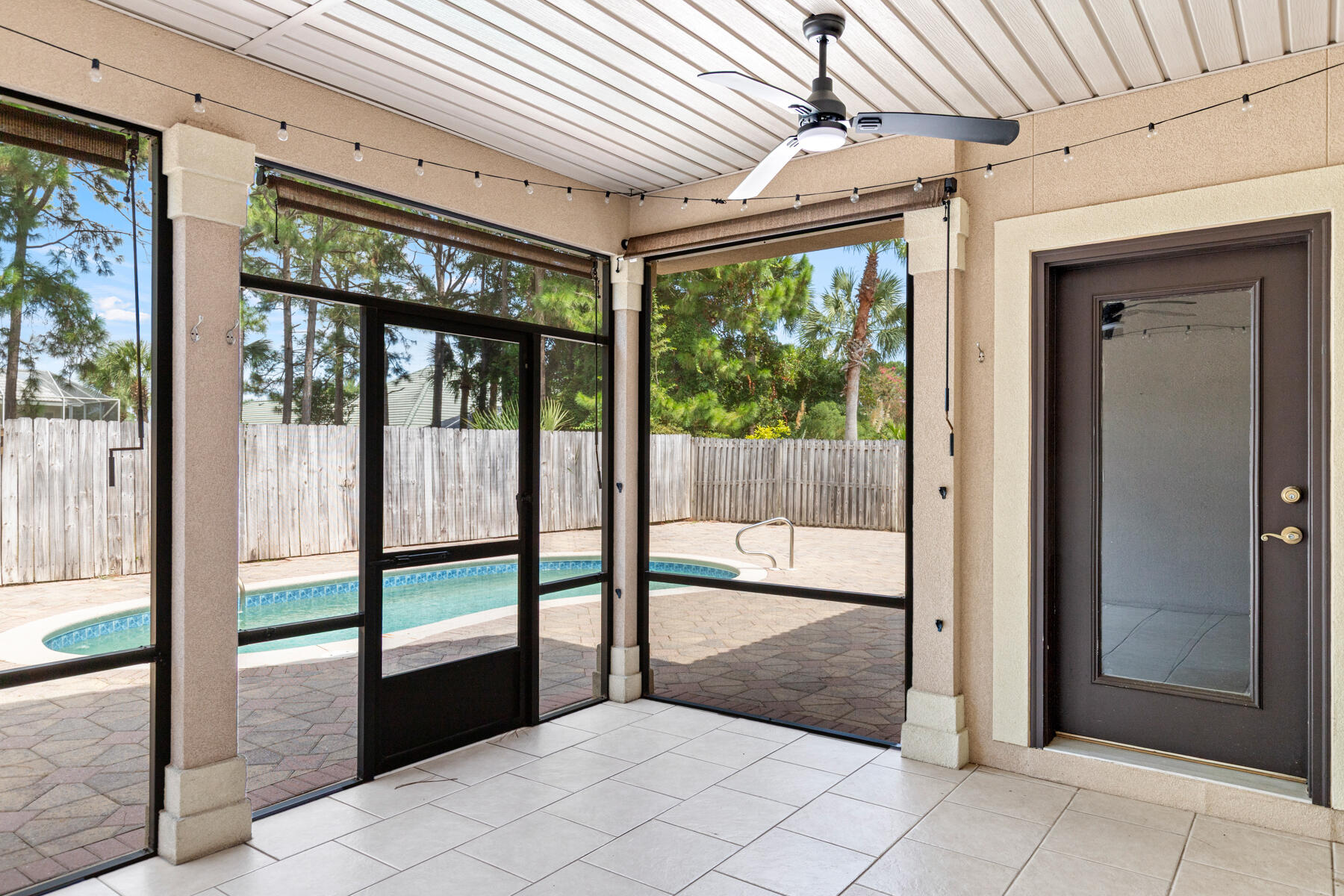 EMERALD LAKES PH 2 - Residential