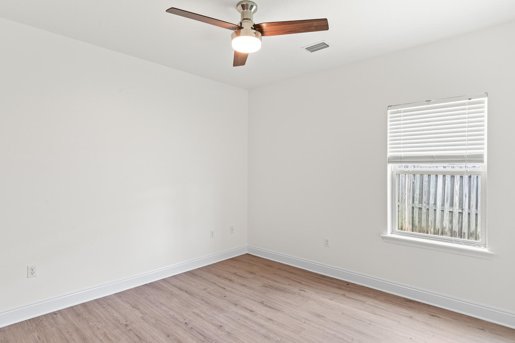 EMERALD LAKES PH 2 - Residential