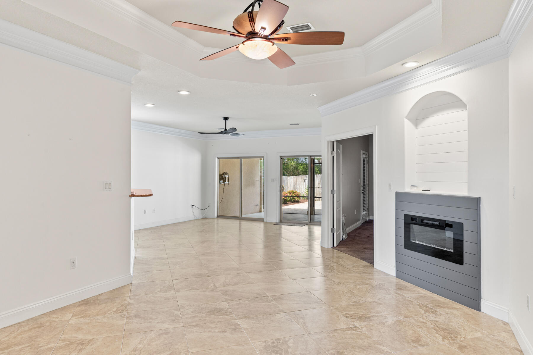 EMERALD LAKES PH 2 - Residential