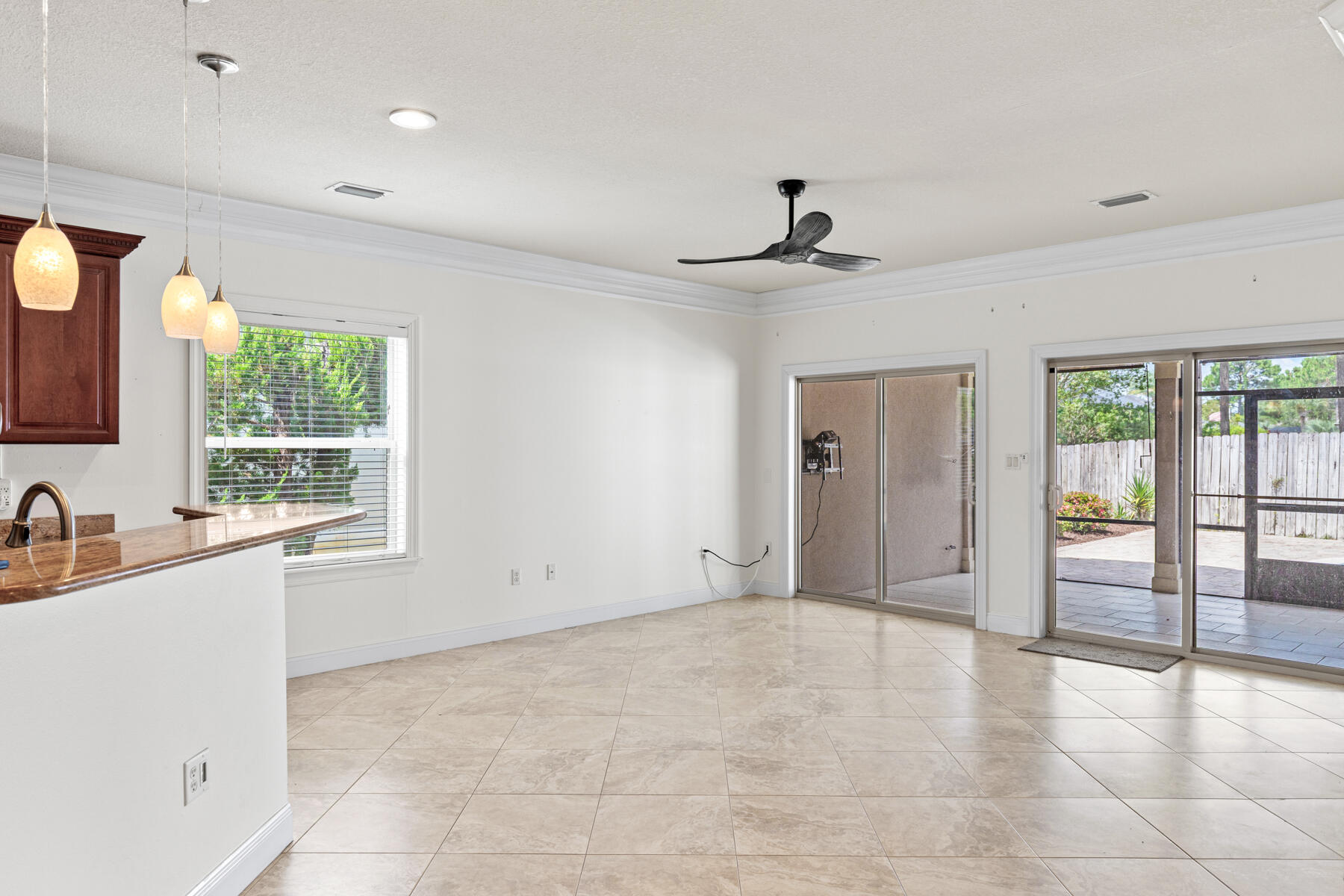 EMERALD LAKES PH 2 - Residential