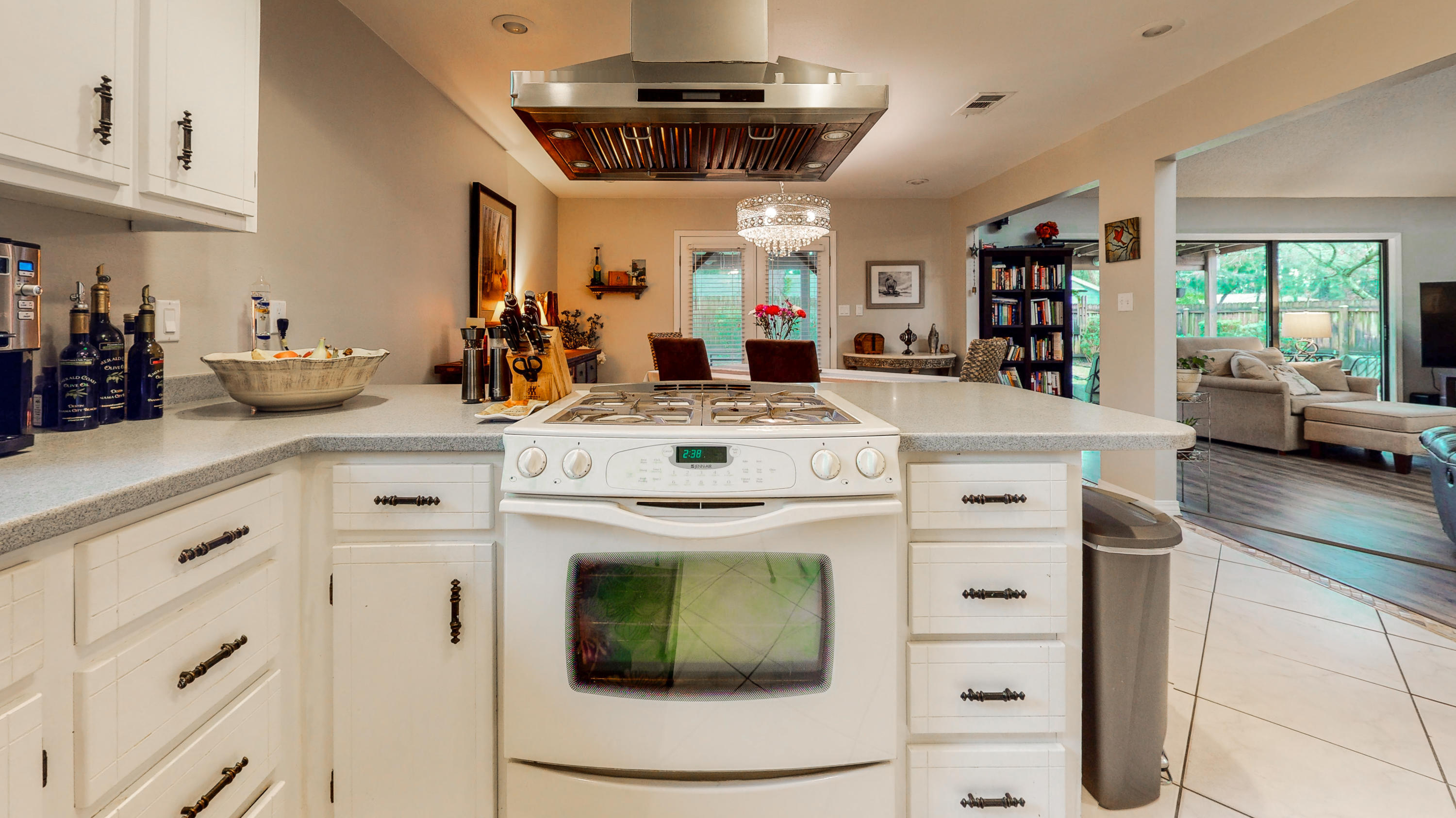 MAGNOLIA SHORES S/D - Residential