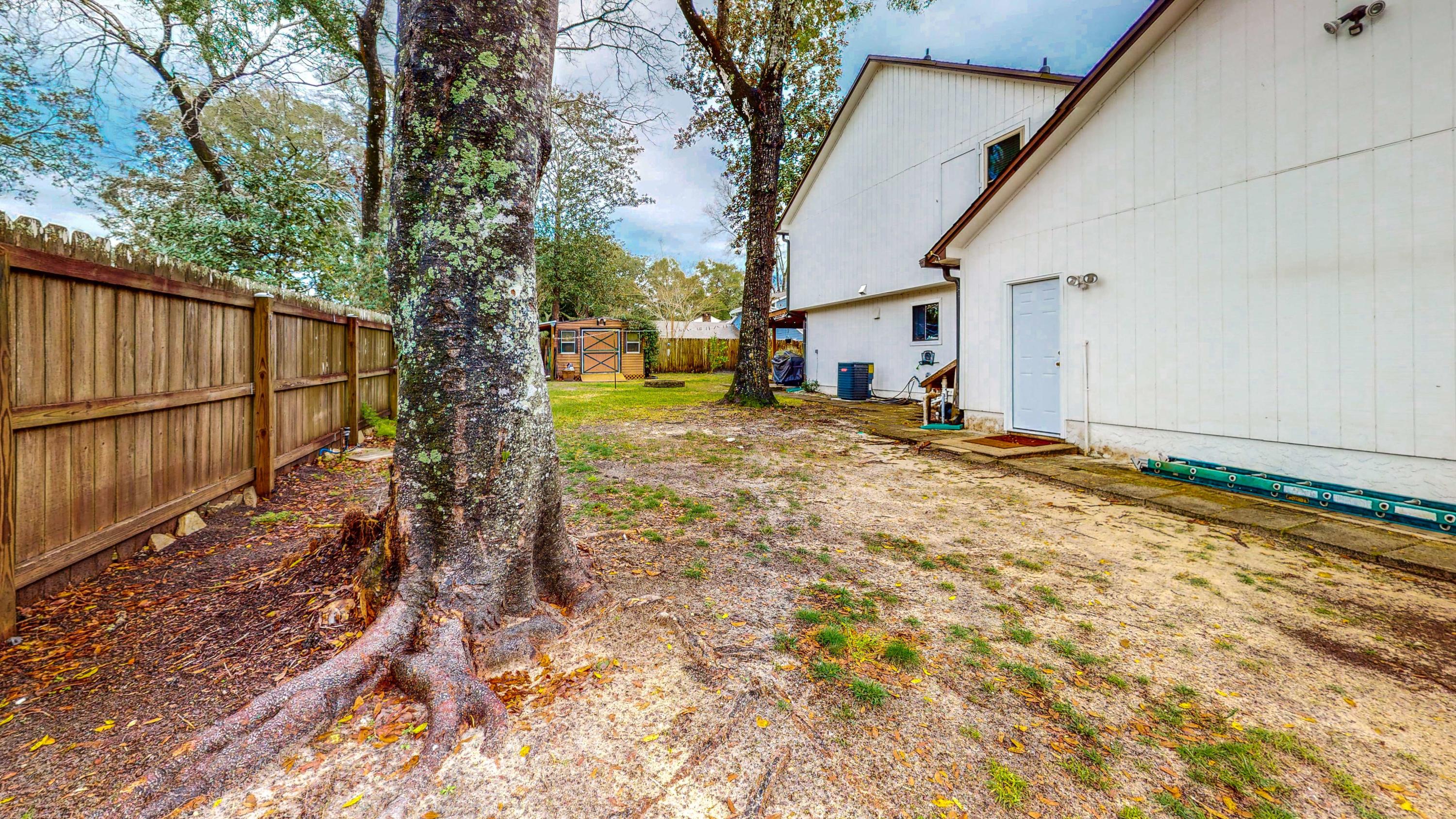 MAGNOLIA SHORES S/D - Residential