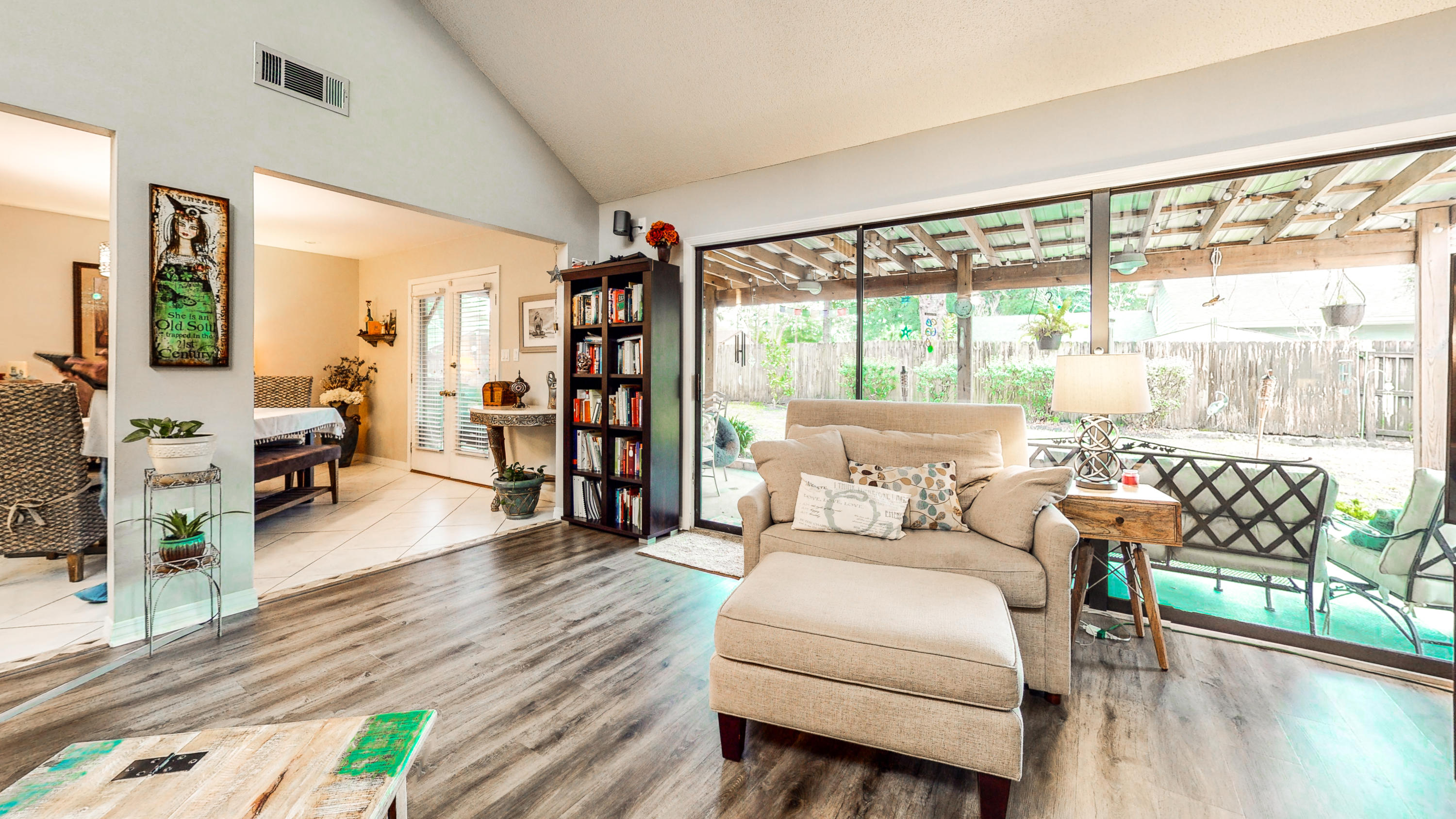 MAGNOLIA SHORES S/D - Residential