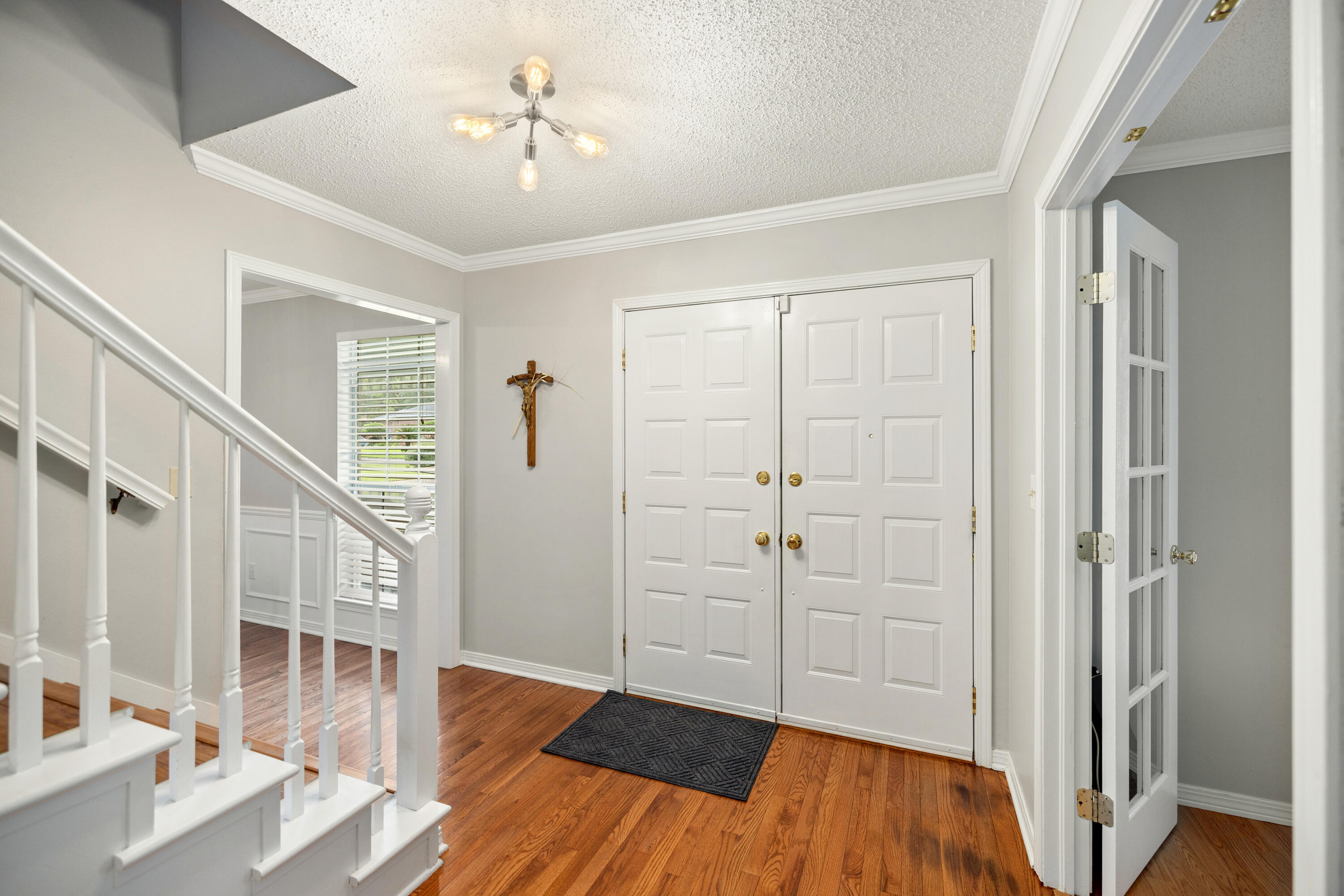 LAKE LORRAINE ESTATES - Residential