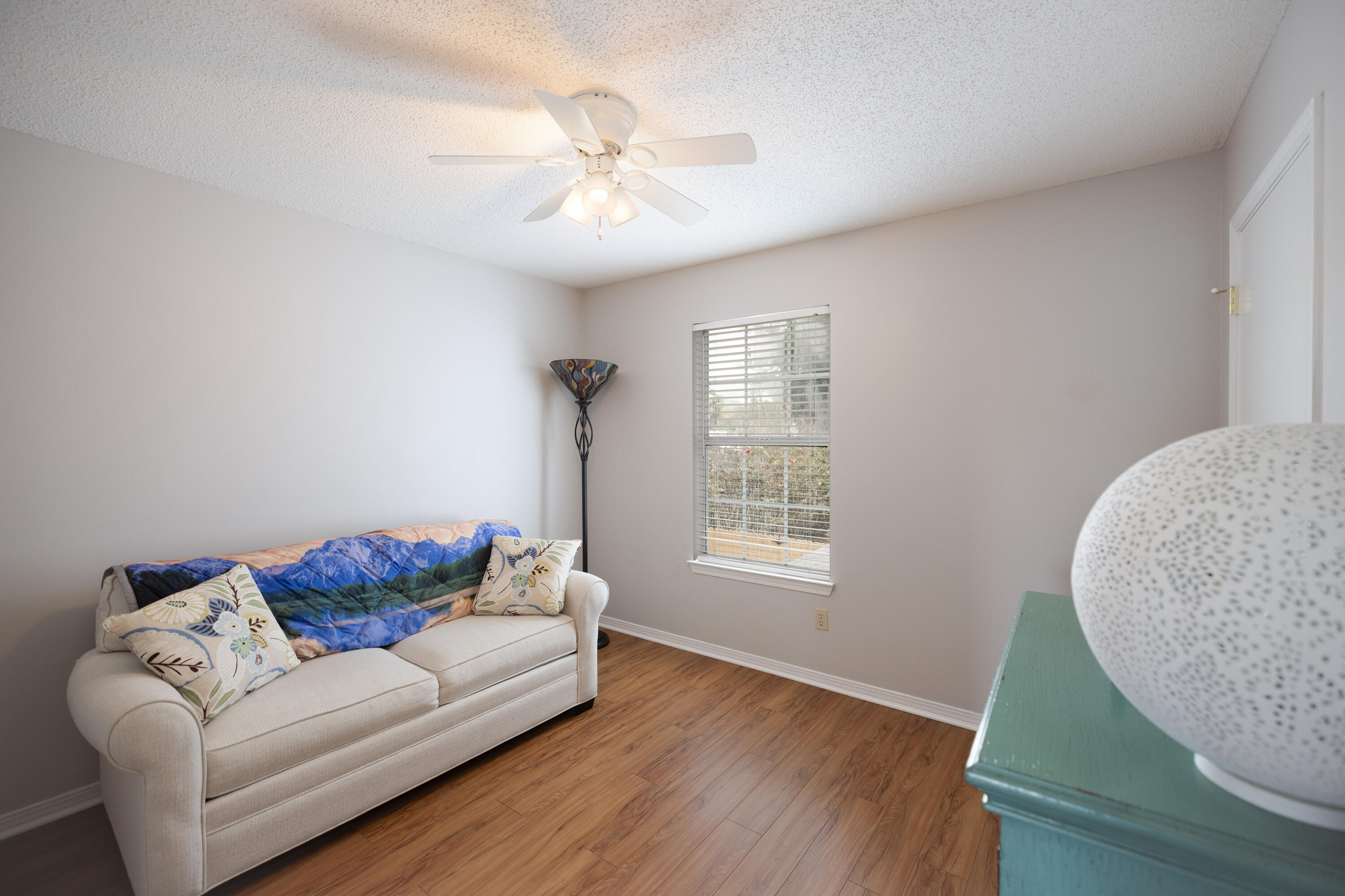 LAKE LORRAINE ESTATES - Residential