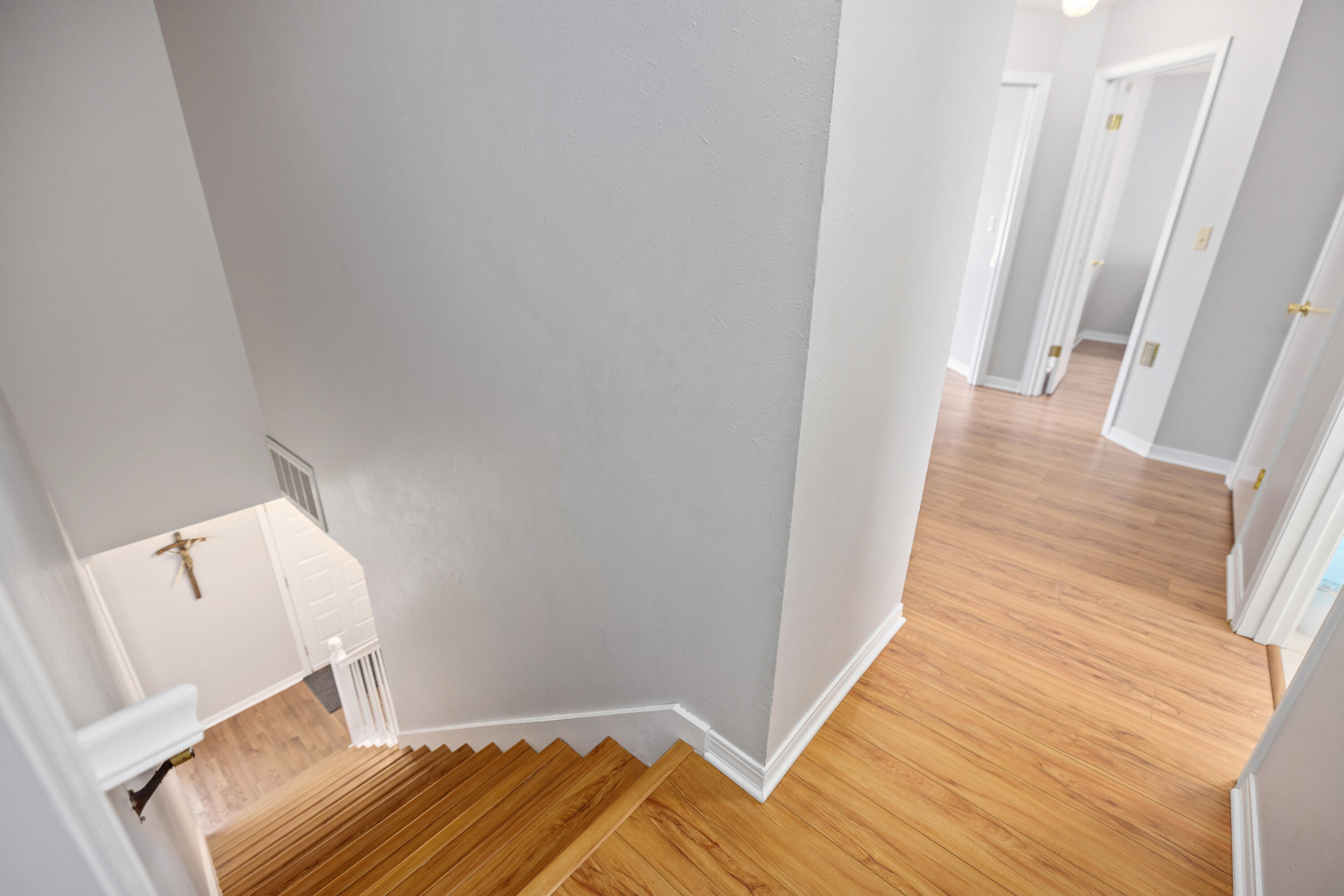 LAKE LORRAINE ESTATES - Residential