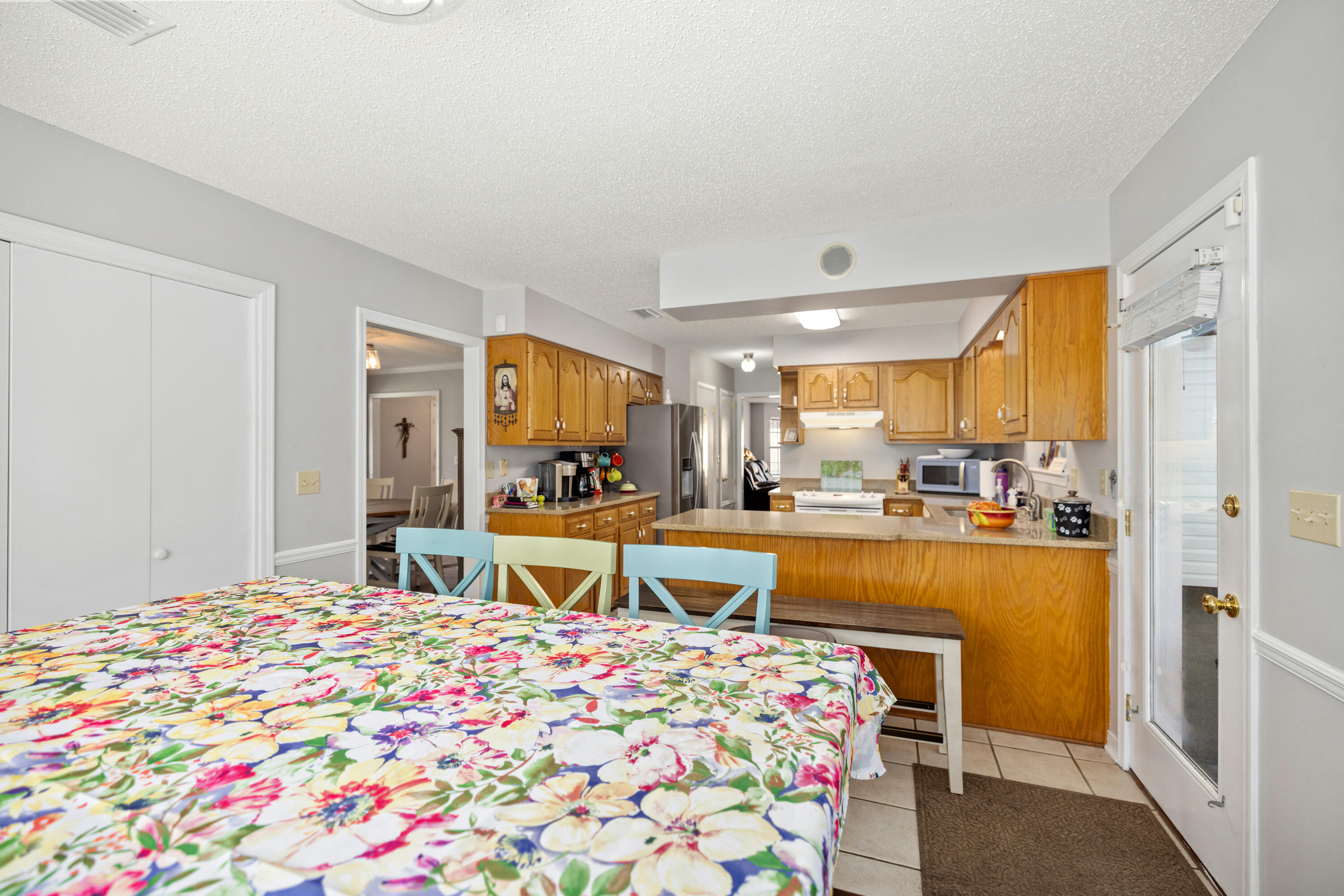 LAKE LORRAINE ESTATES - Residential