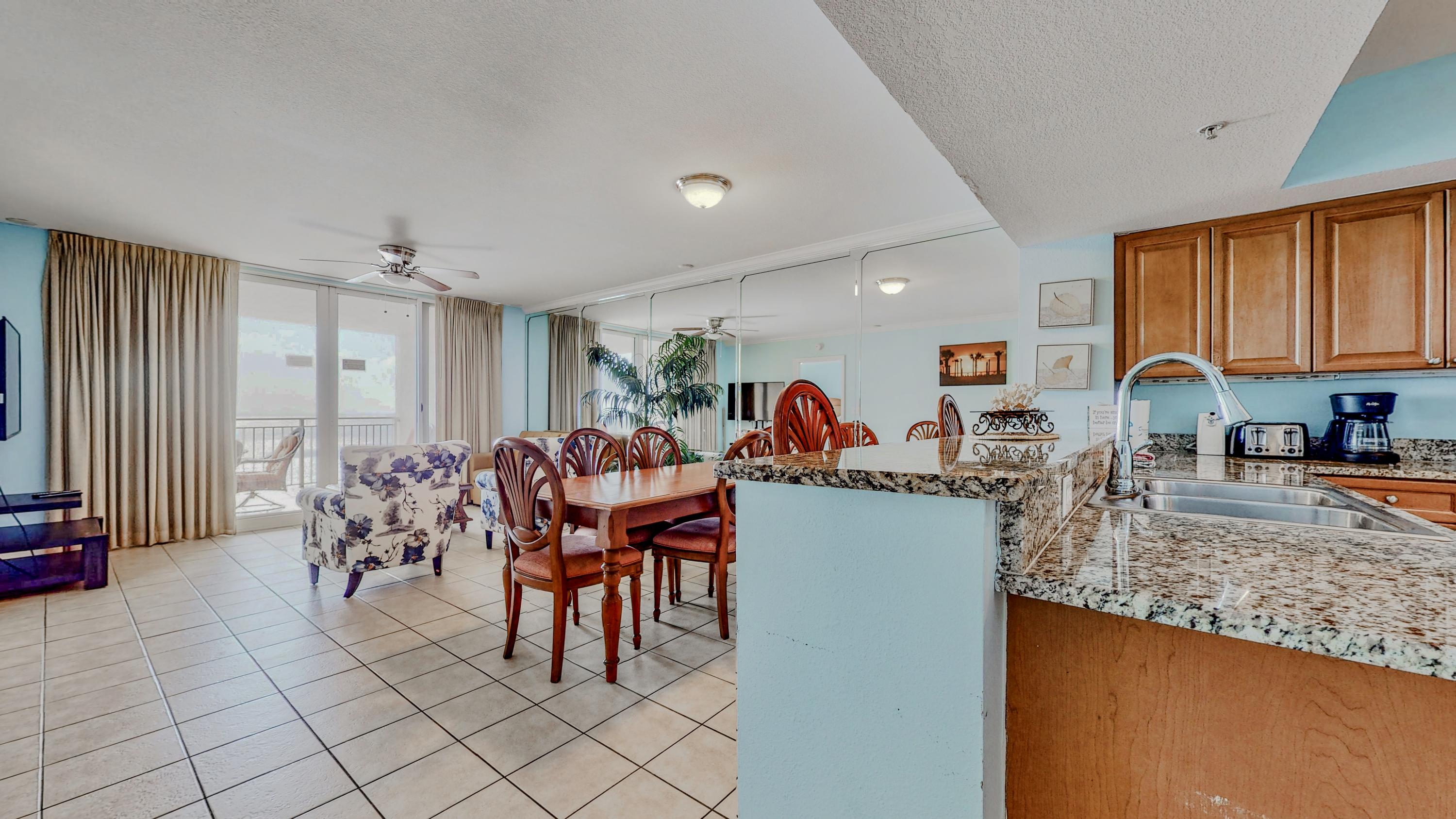 EMERALD BEACH RESORT - Residential