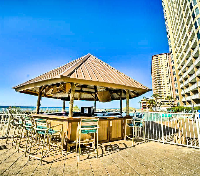 EMERALD BEACH RESORT - Residential