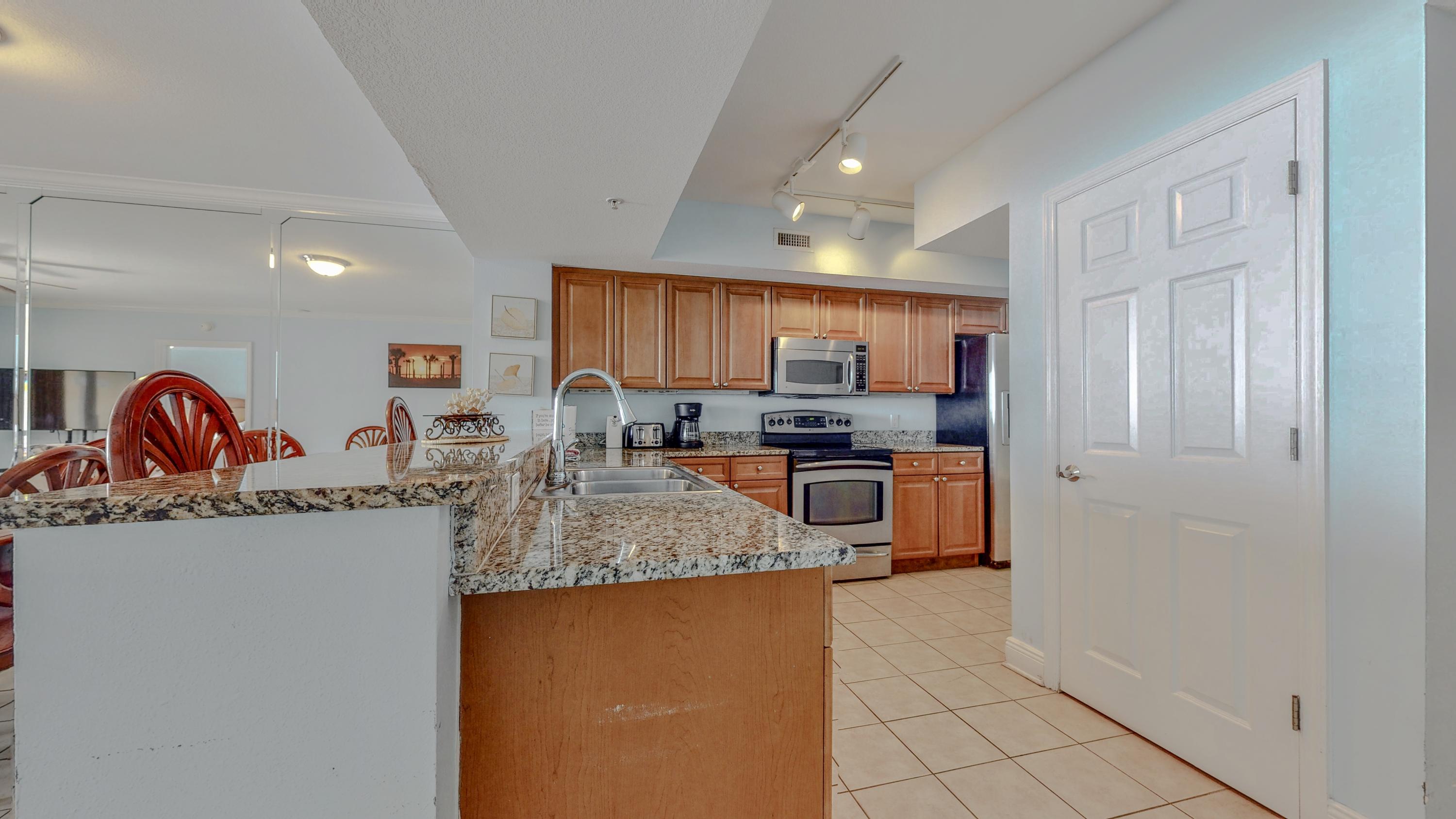 EMERALD BEACH RESORT - Residential