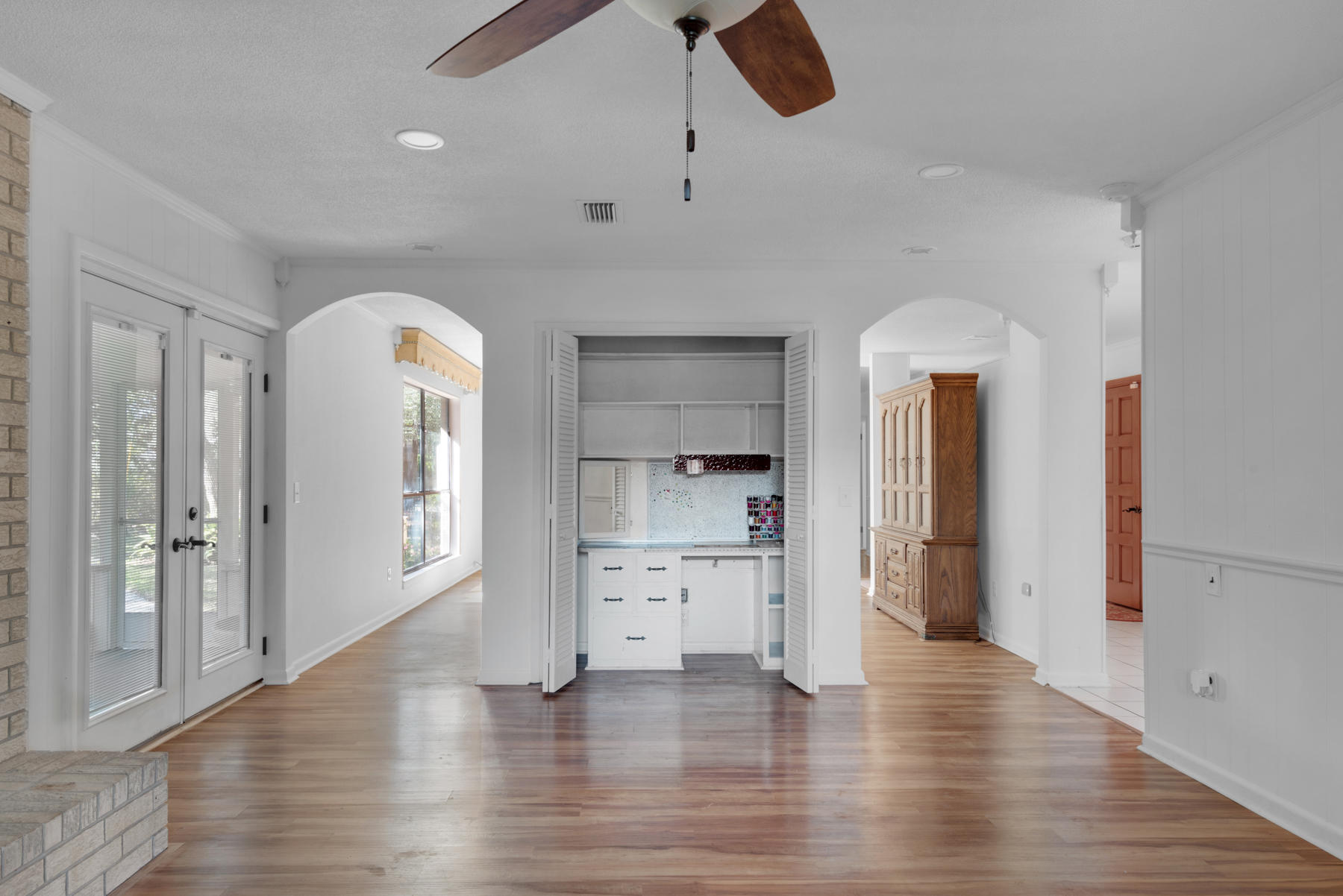 MAGNOLIA SHORES S/D - Residential