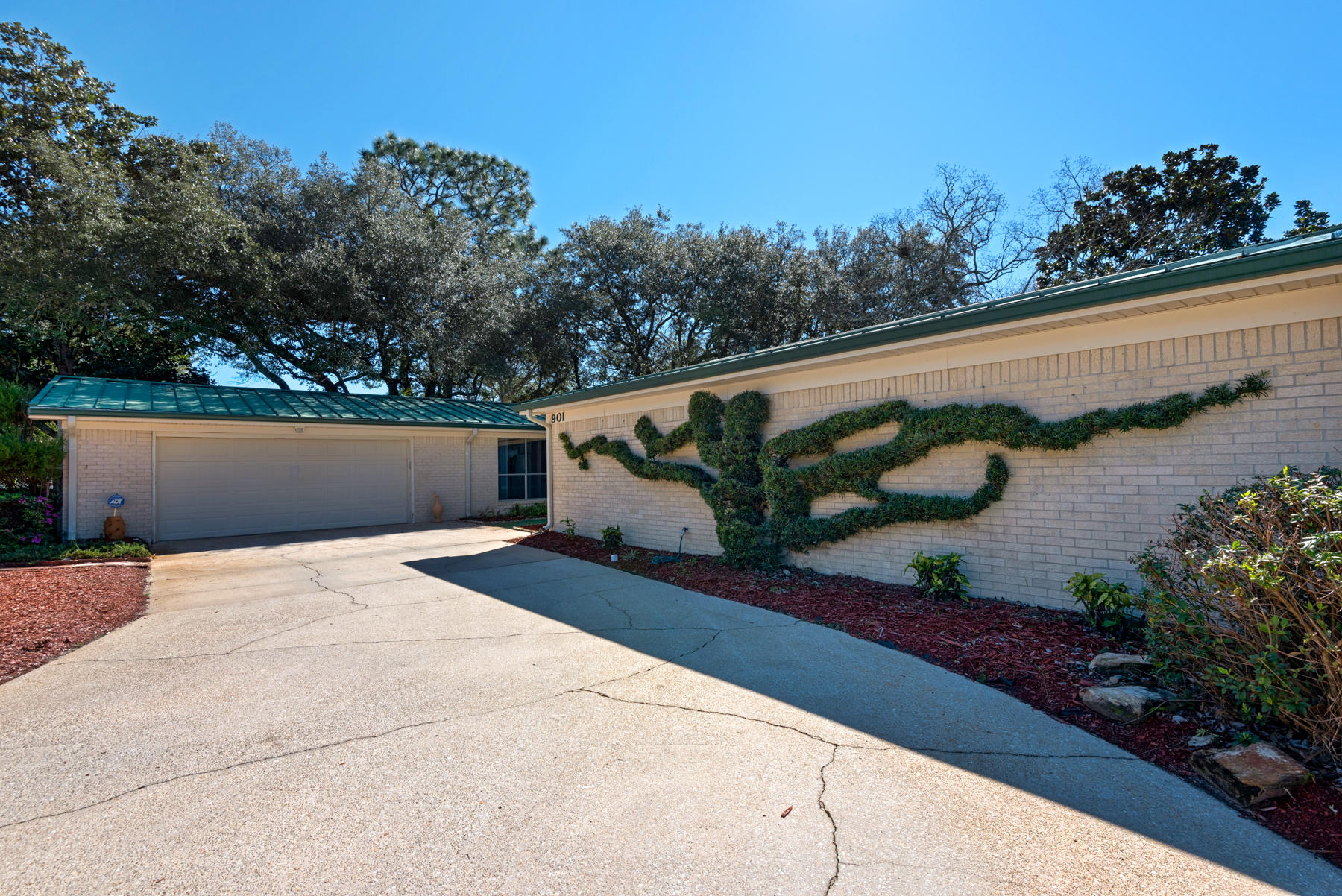 MAGNOLIA SHORES S/D - Residential