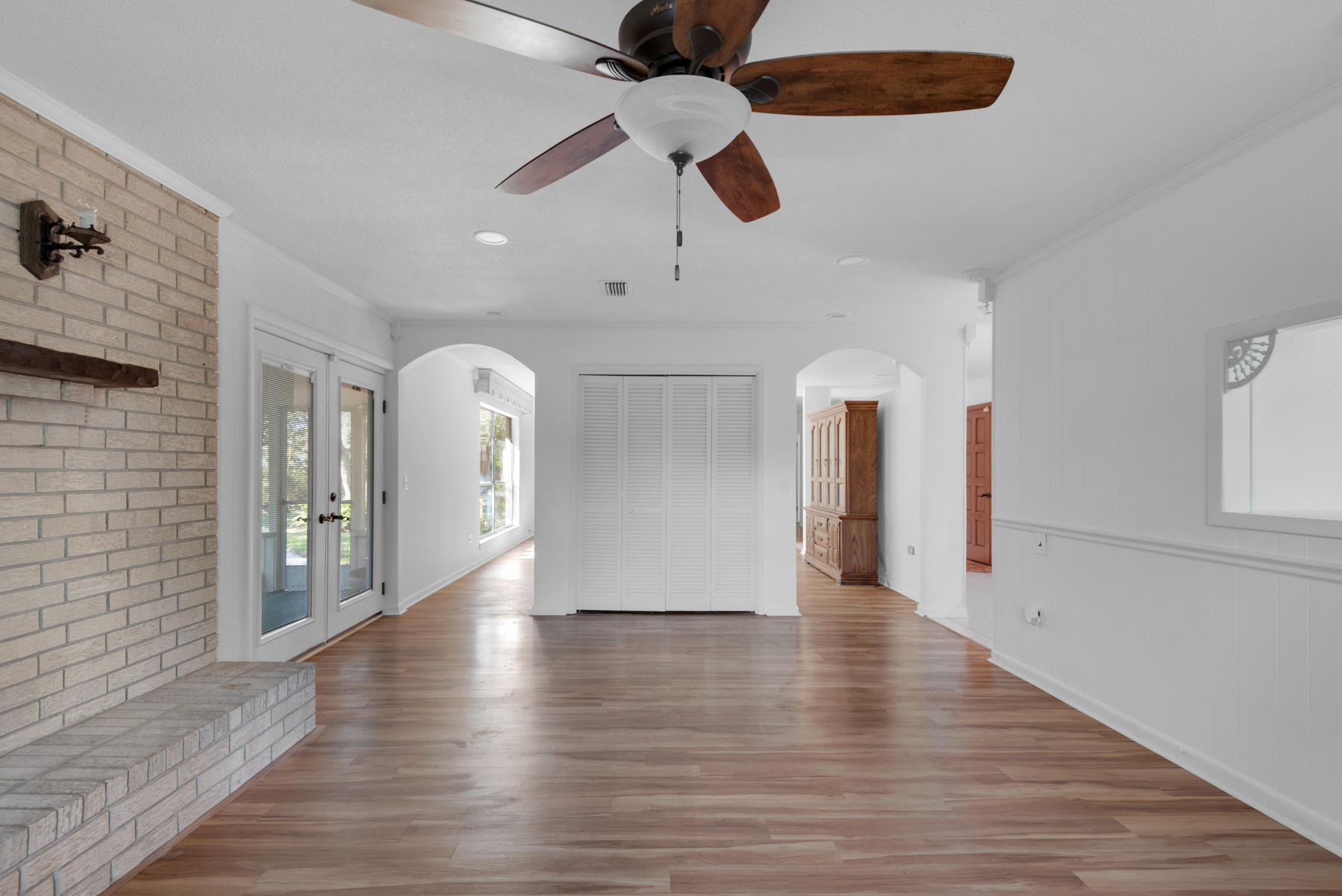 MAGNOLIA SHORES S/D - Residential