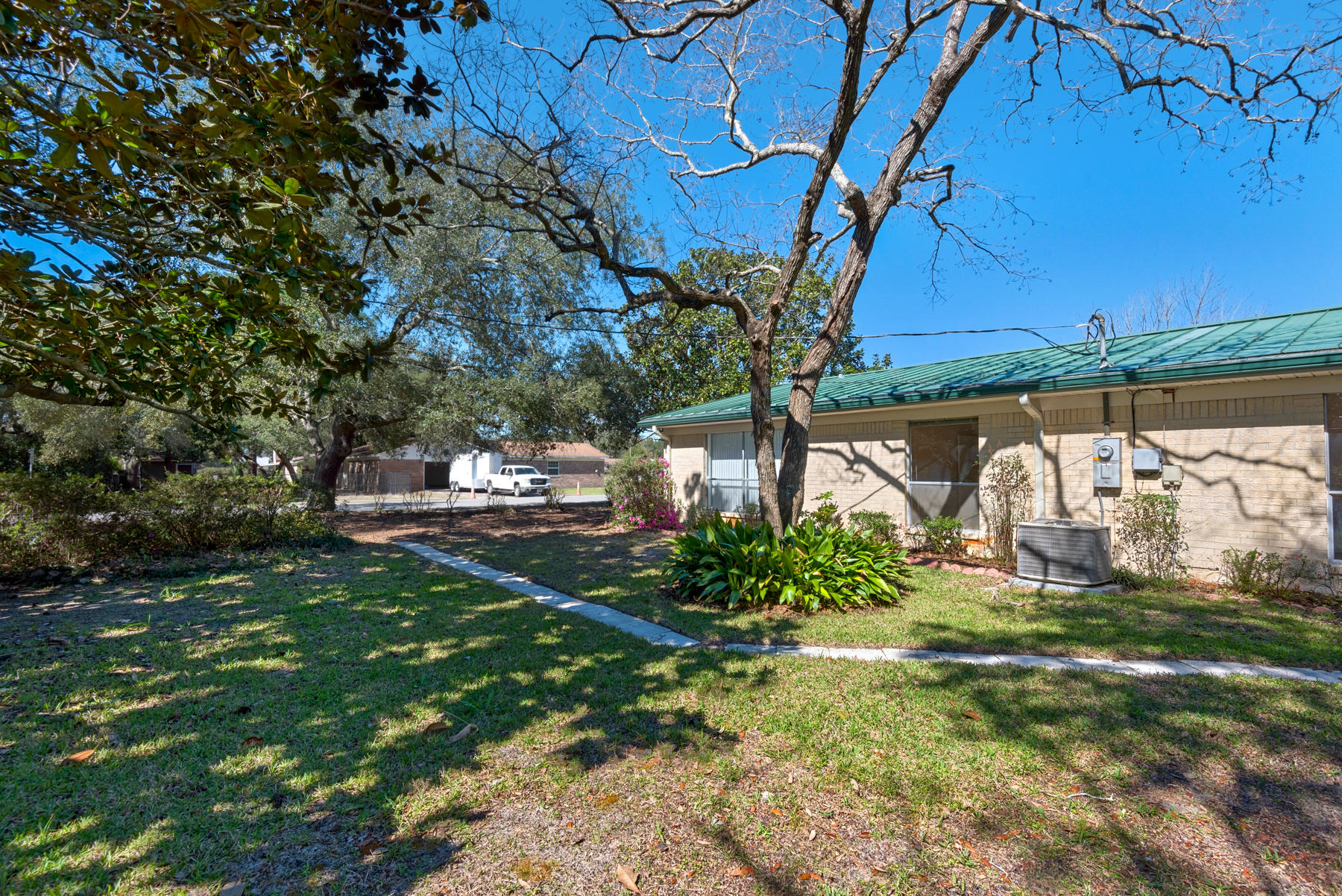 MAGNOLIA SHORES S/D - Residential