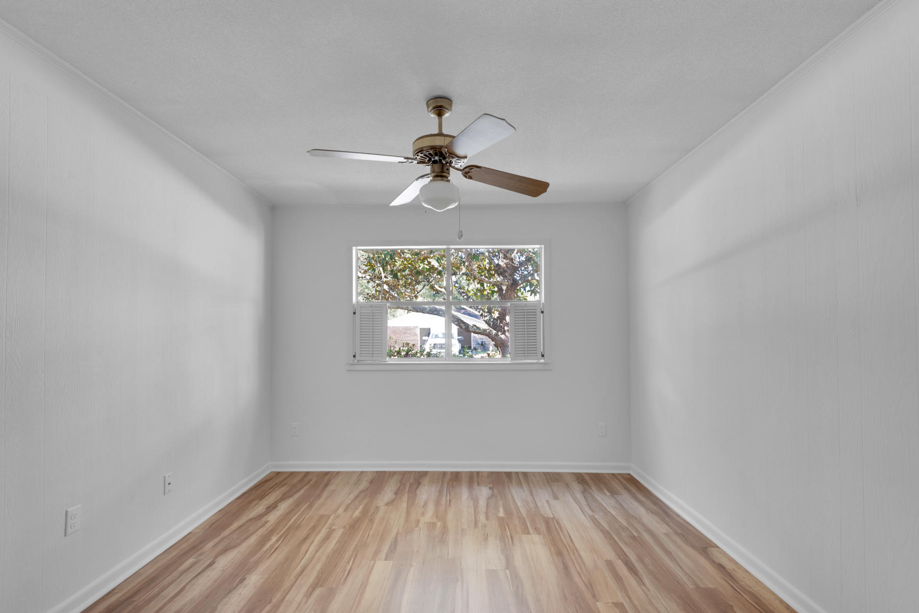 MAGNOLIA SHORES S/D - Residential