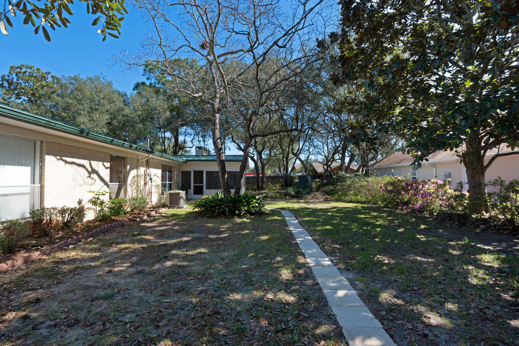 MAGNOLIA SHORES S/D - Residential