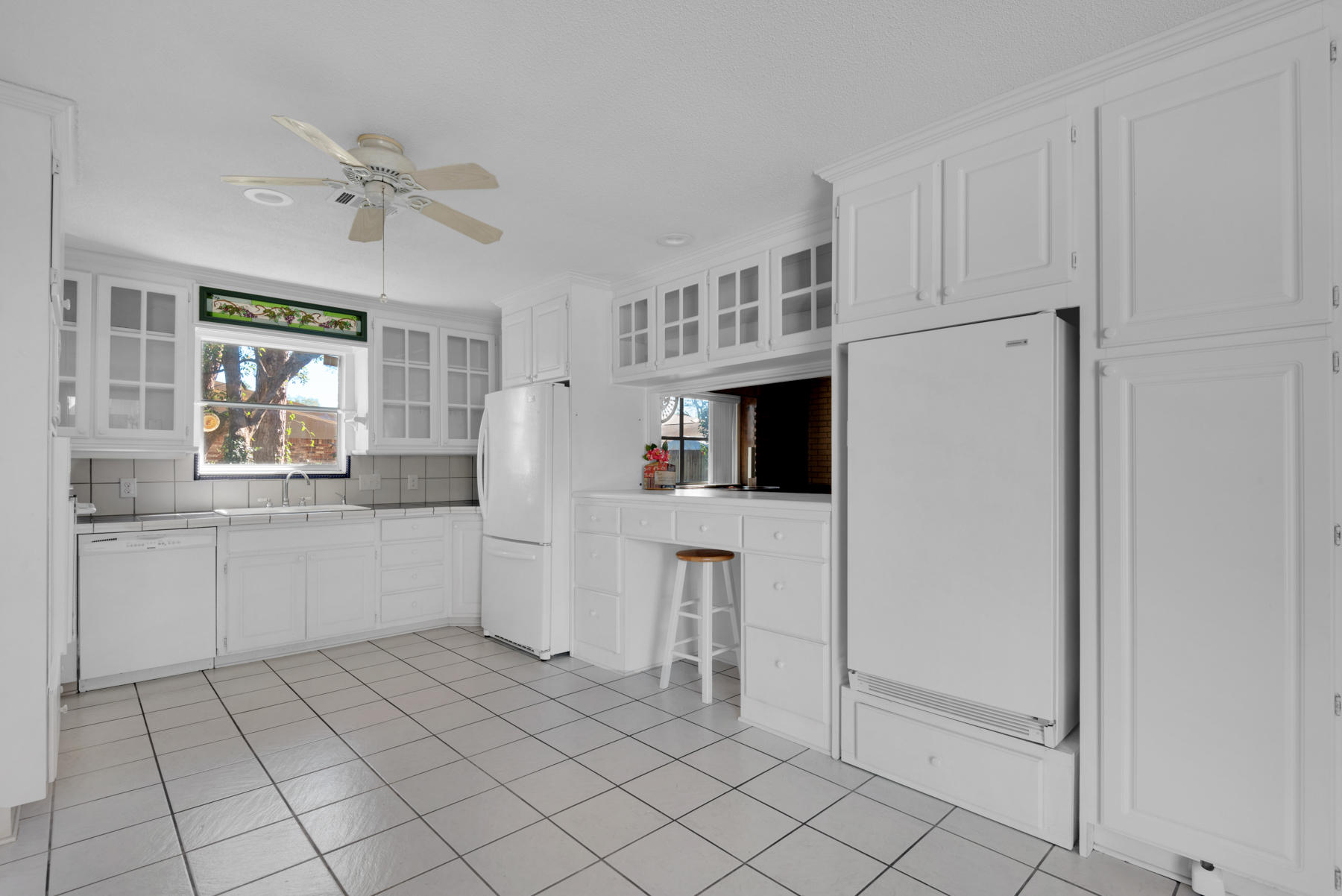 MAGNOLIA SHORES S/D - Residential