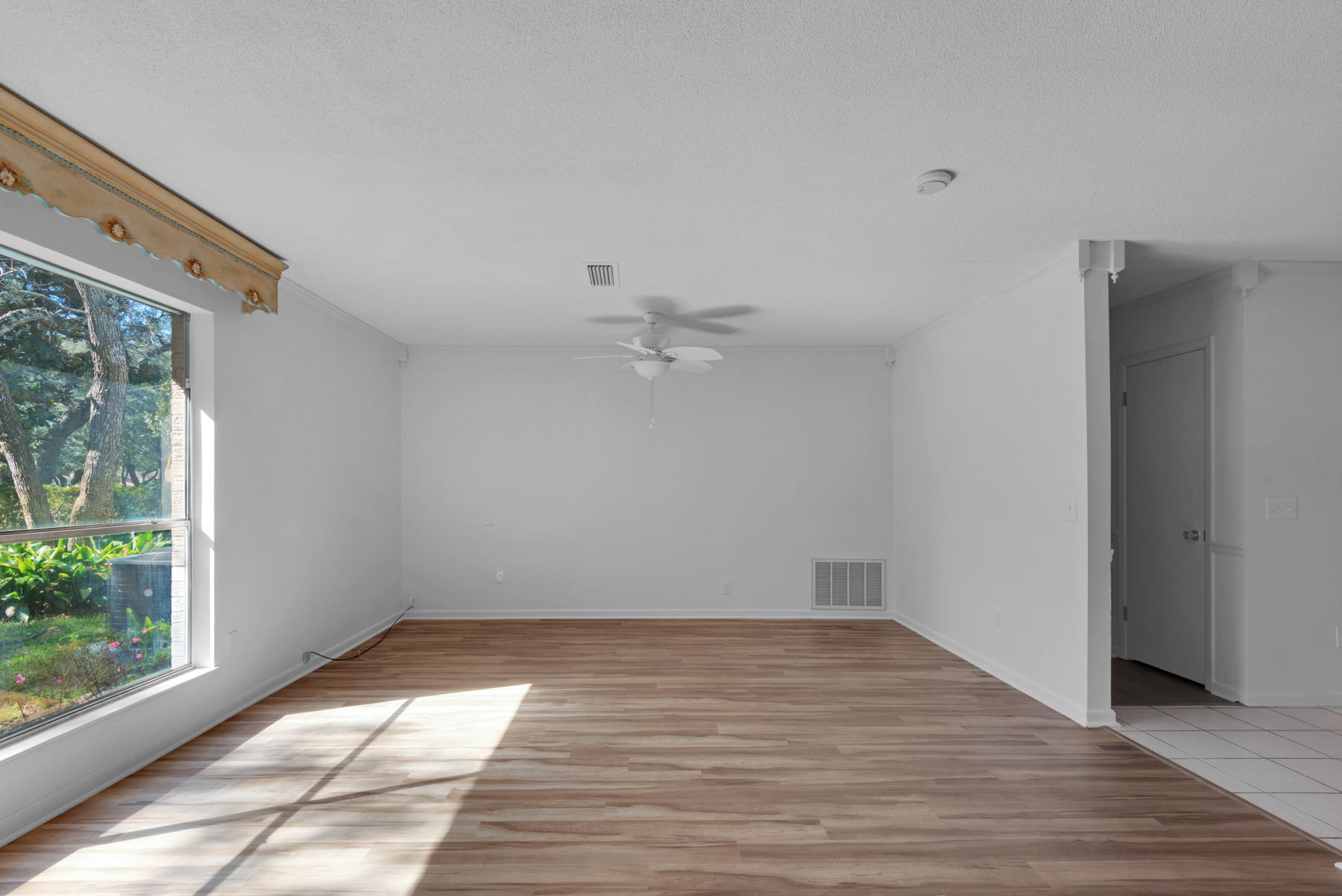 MAGNOLIA SHORES S/D - Residential