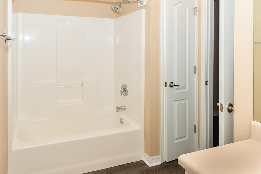 HOLLEY BY THE SEA - Residential