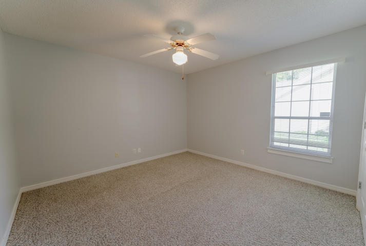 COLONY CLUB HARBOUR PH 1 - Residential