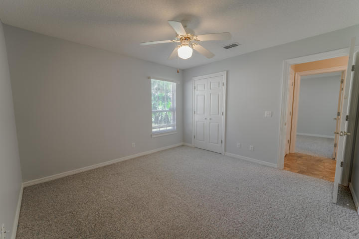 COLONY CLUB HARBOUR PH 1 - Residential