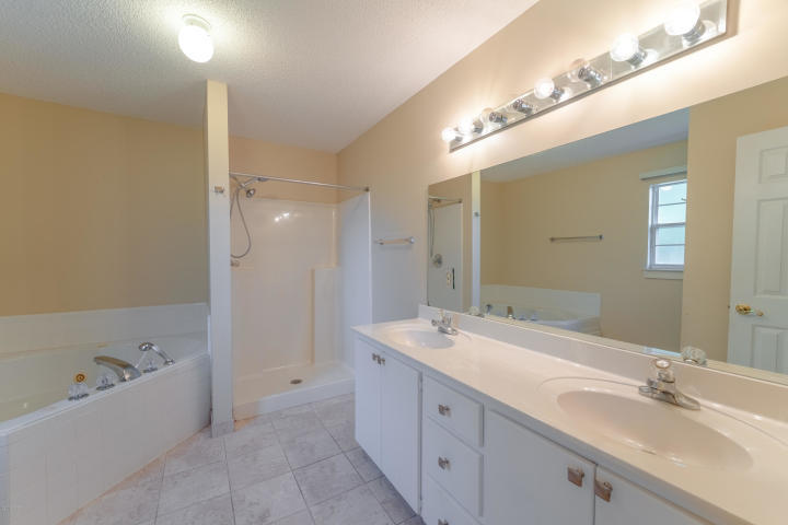 COLONY CLUB HARBOUR PH 1 - Residential