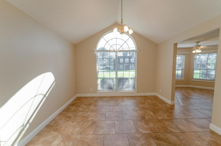 COLONY CLUB HARBOUR PH 1 - Residential