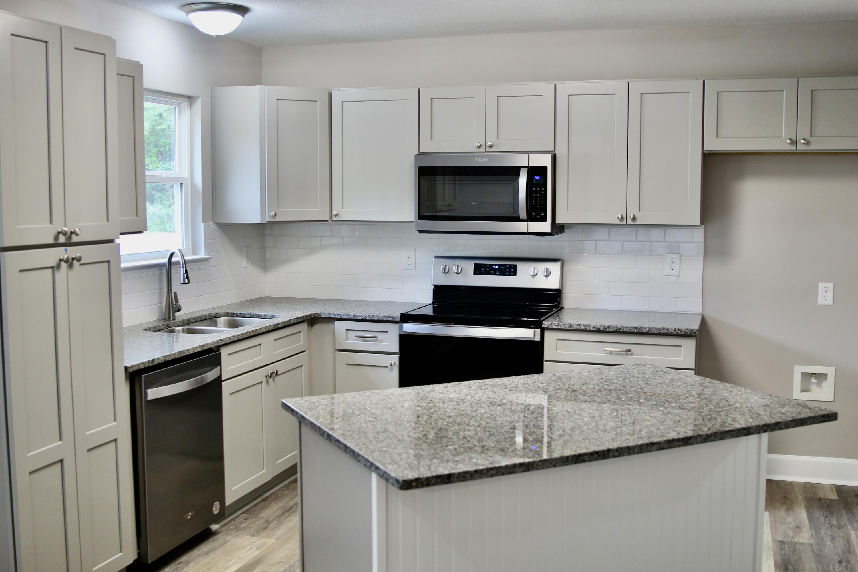 NORTH SUPERGROUP (221000.00) - Residential