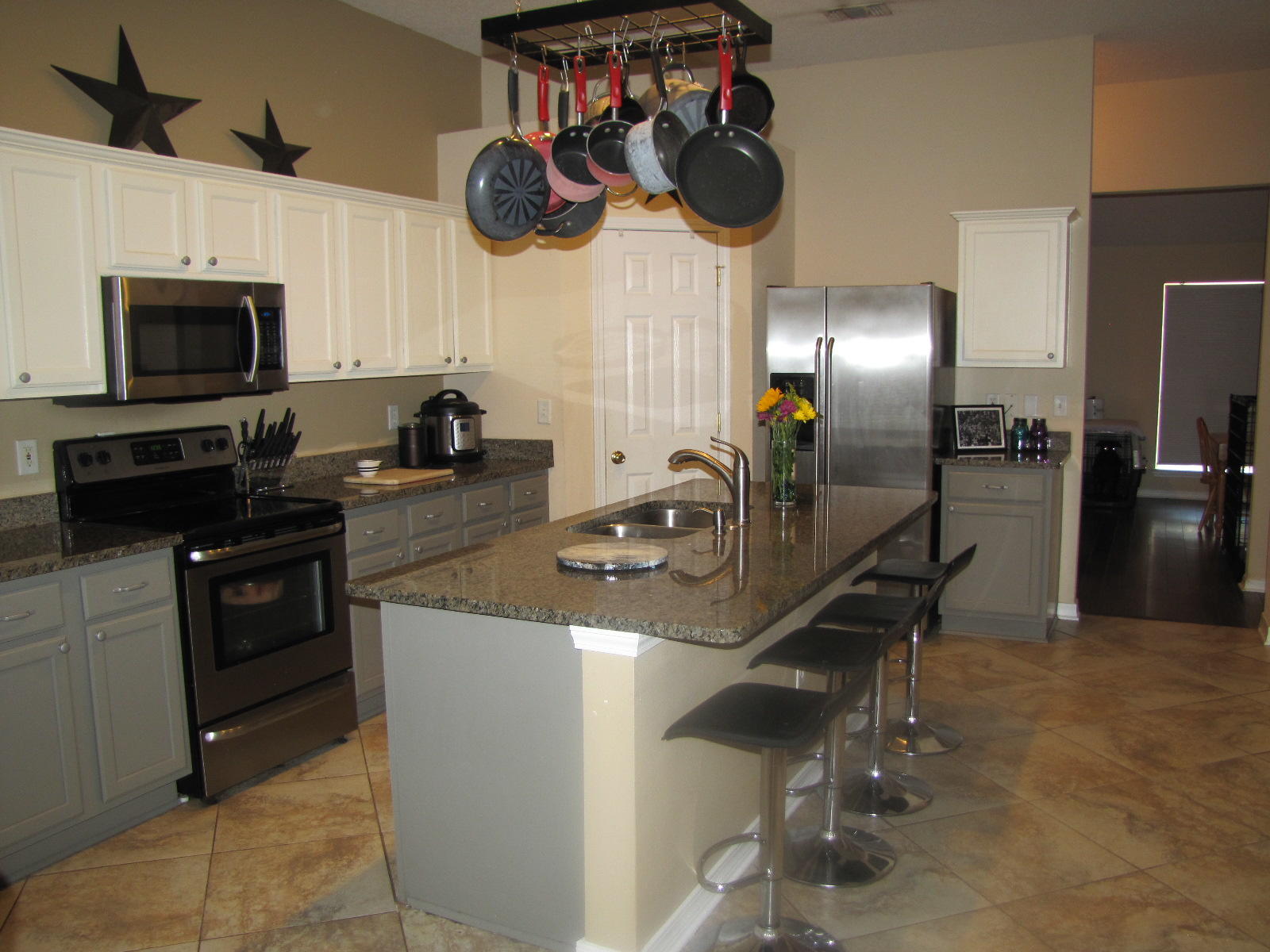 BROOKE ESTATES PHASE 1 - Residential Lease