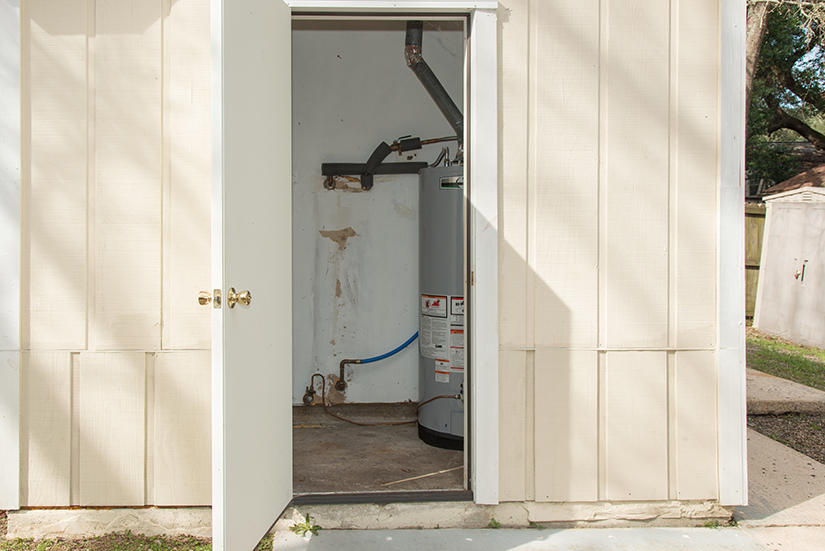 PINEHURST PARK - Residential Lease