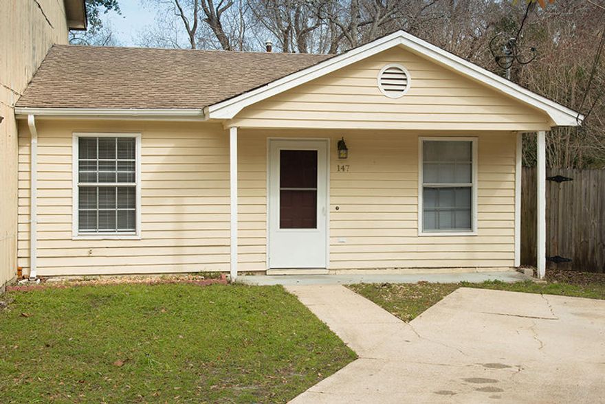 Single Story with no stairs to deal with! New paint! Charming one story townhome located on corner lot in a quiet cul-de-sac. Large privacy fenced back yard. Tile floors throughout .Great location, close to everything. Absolutely no smoking in unit. Pet upon approval of owner with conditions.