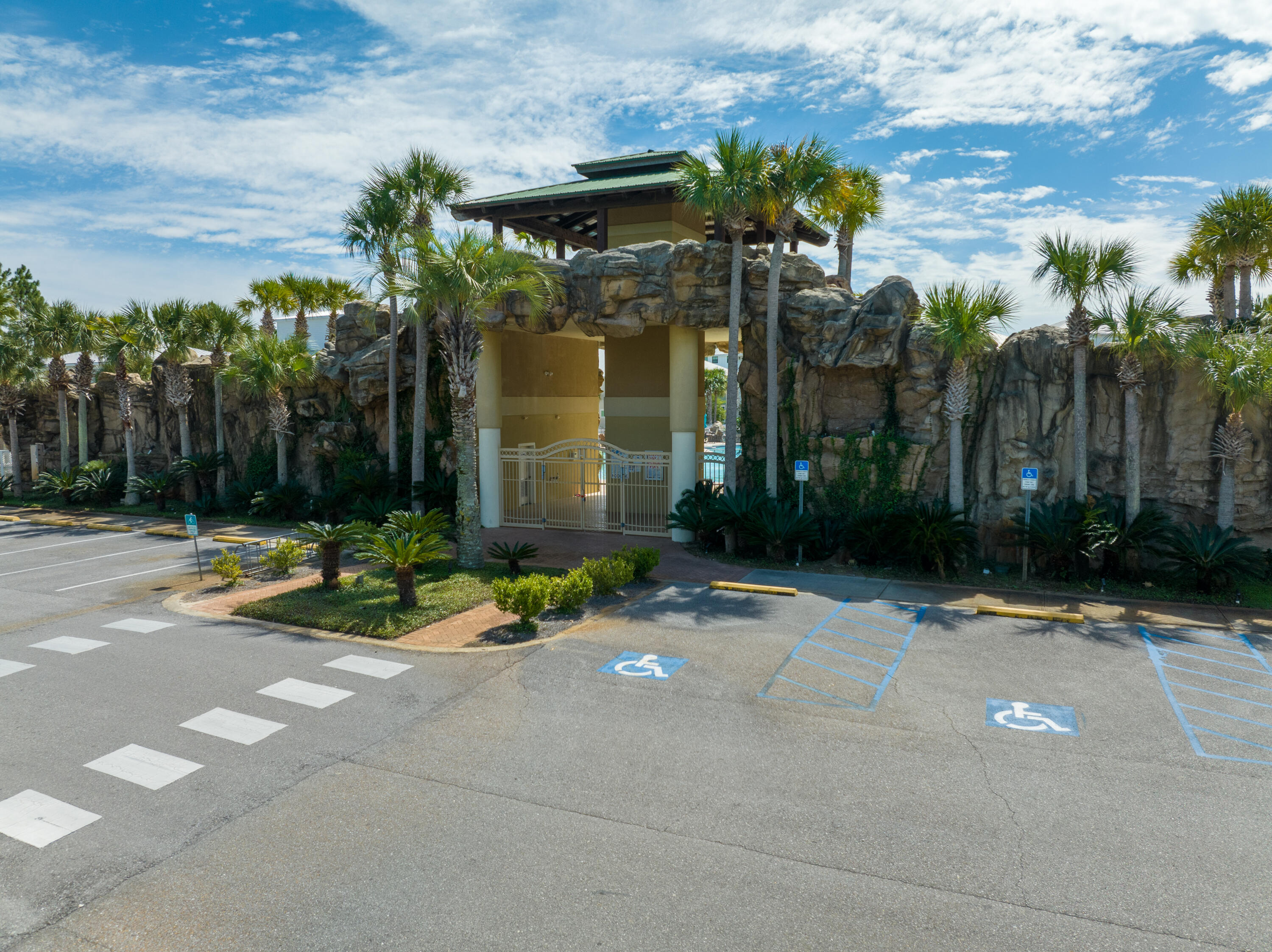 CYPRESS BREEZE PLANTATION - Residential