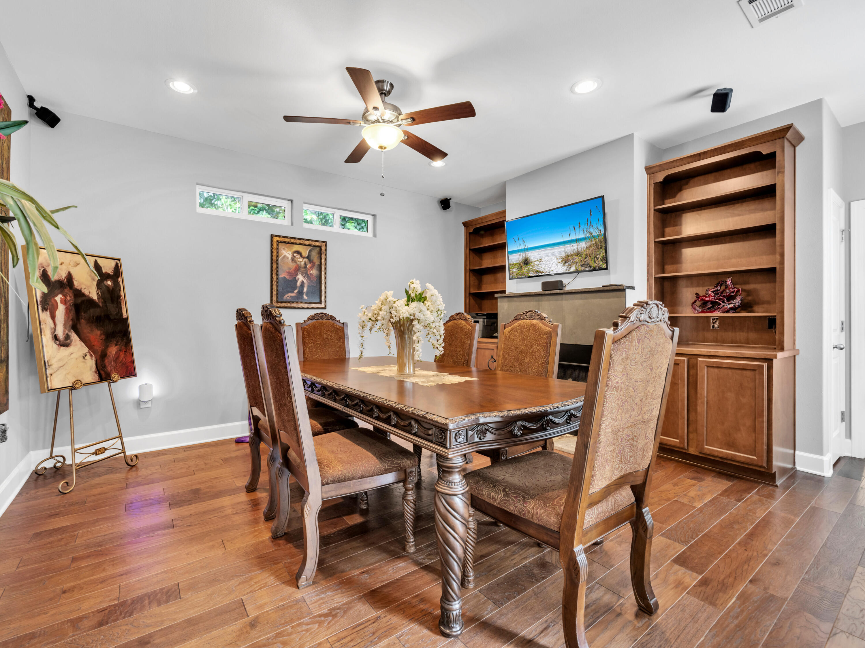WHISPERING PINES - Residential