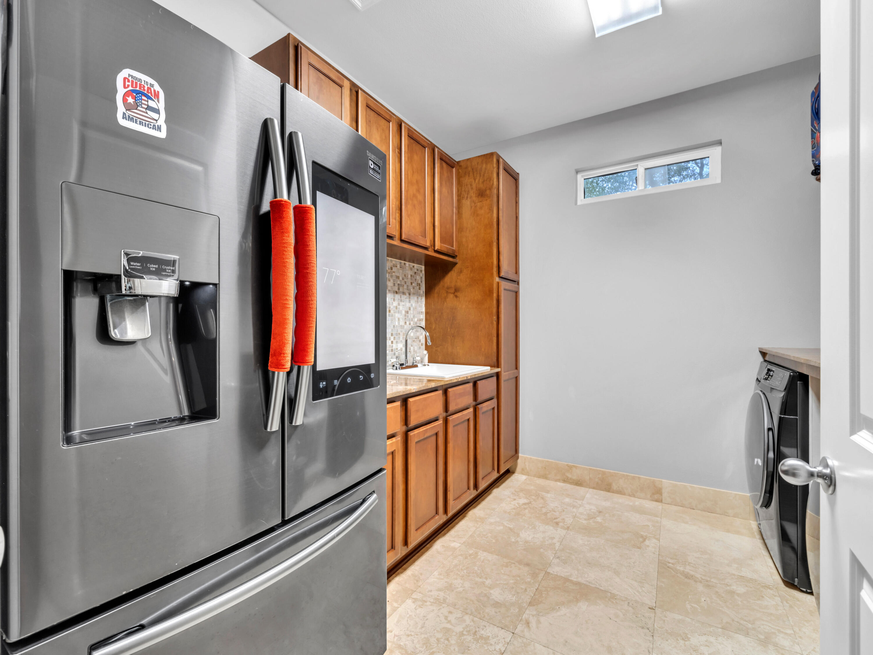 WHISPERING PINES - Residential