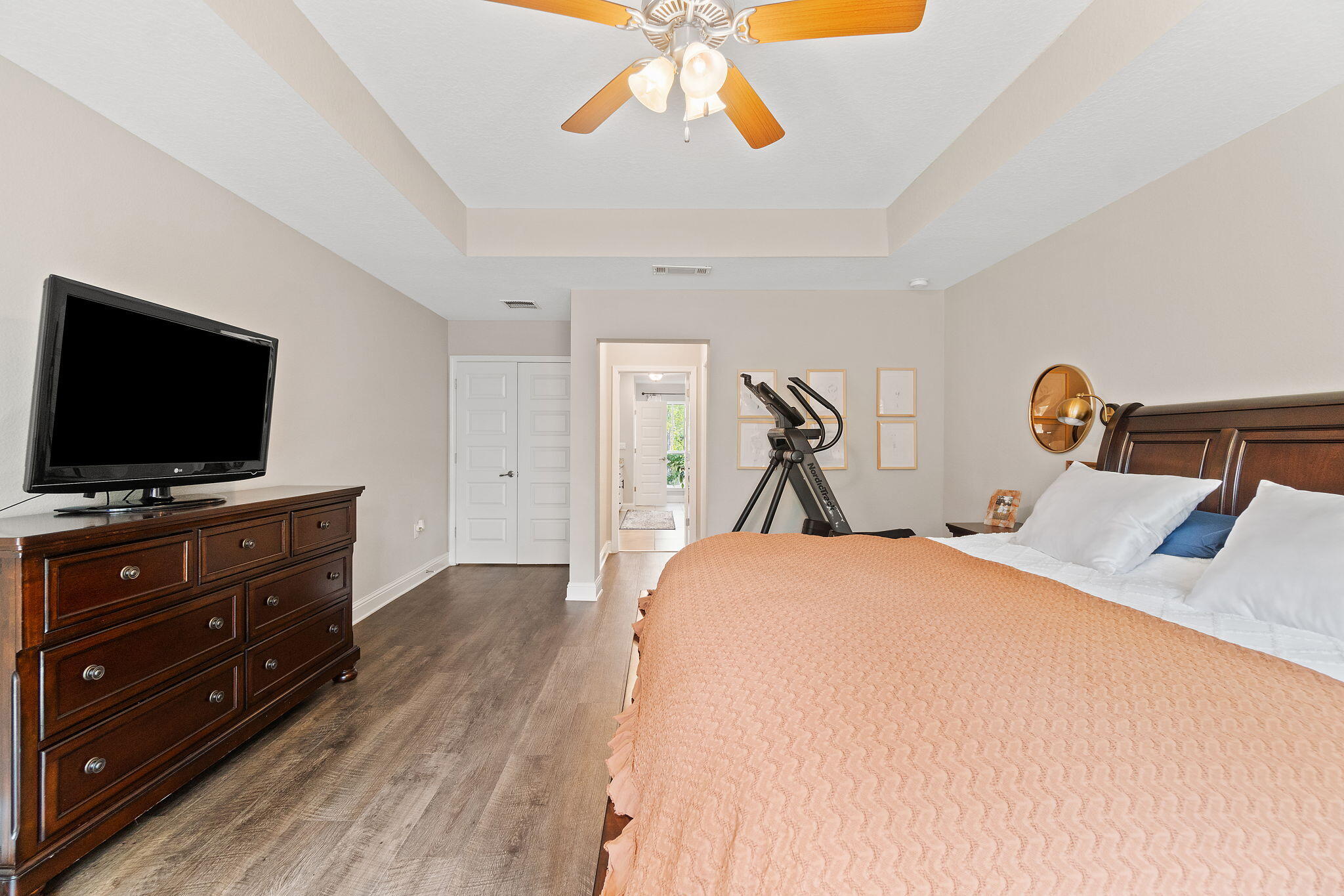 HOLLEY BY THE SEA - Residential