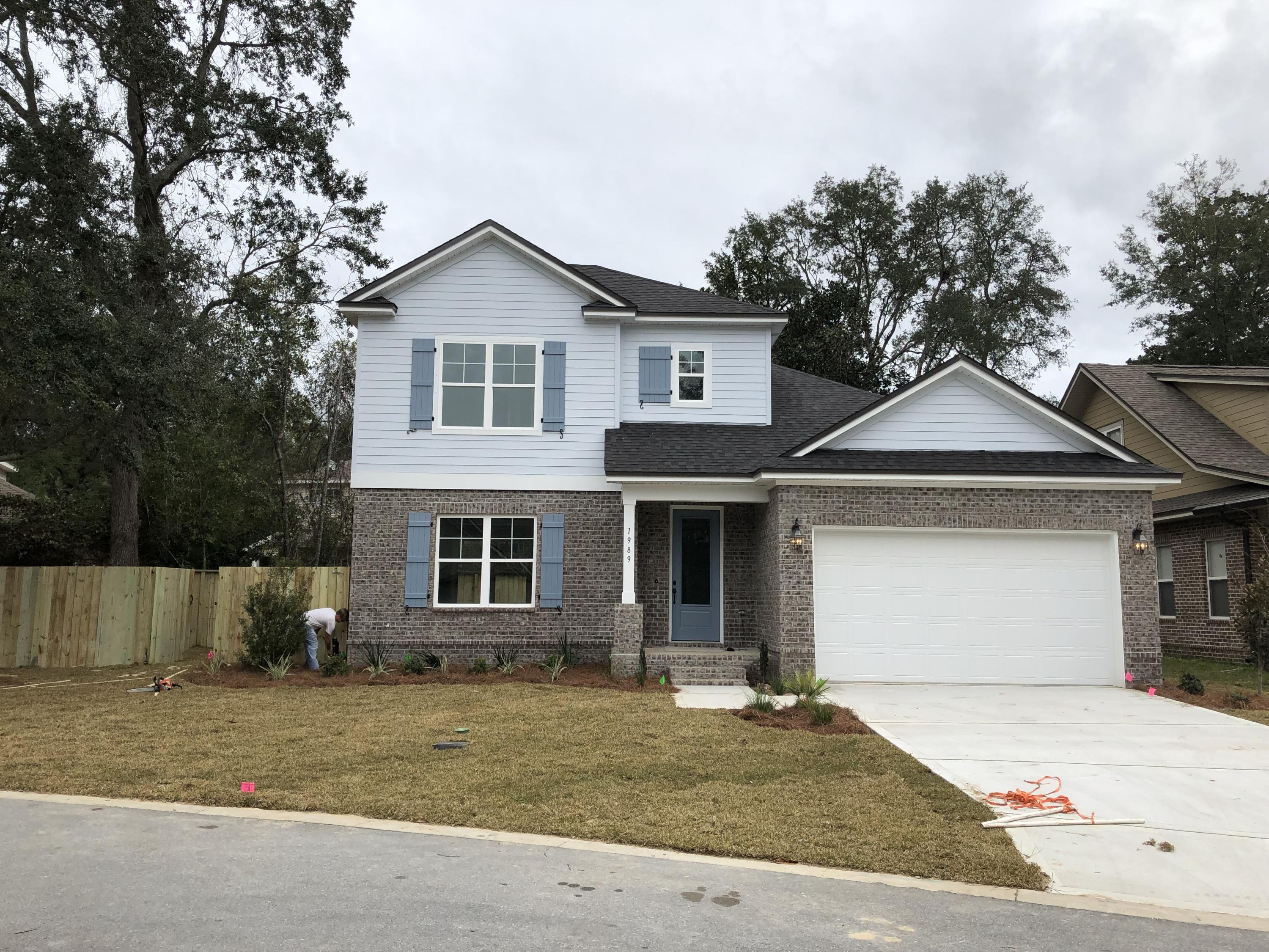 Hattie's Grove - Residential