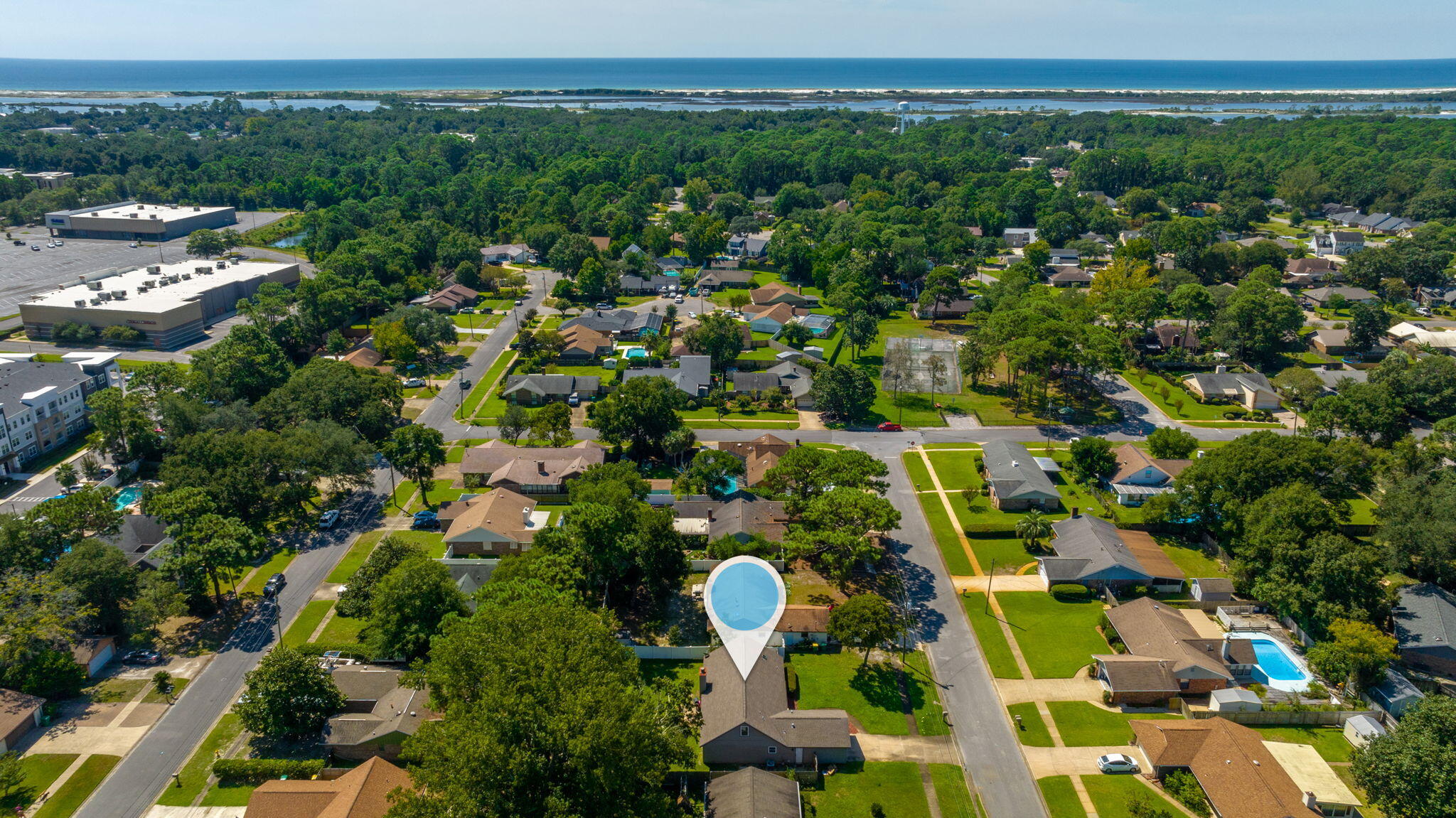 MARY ESTHER MANOR - Residential