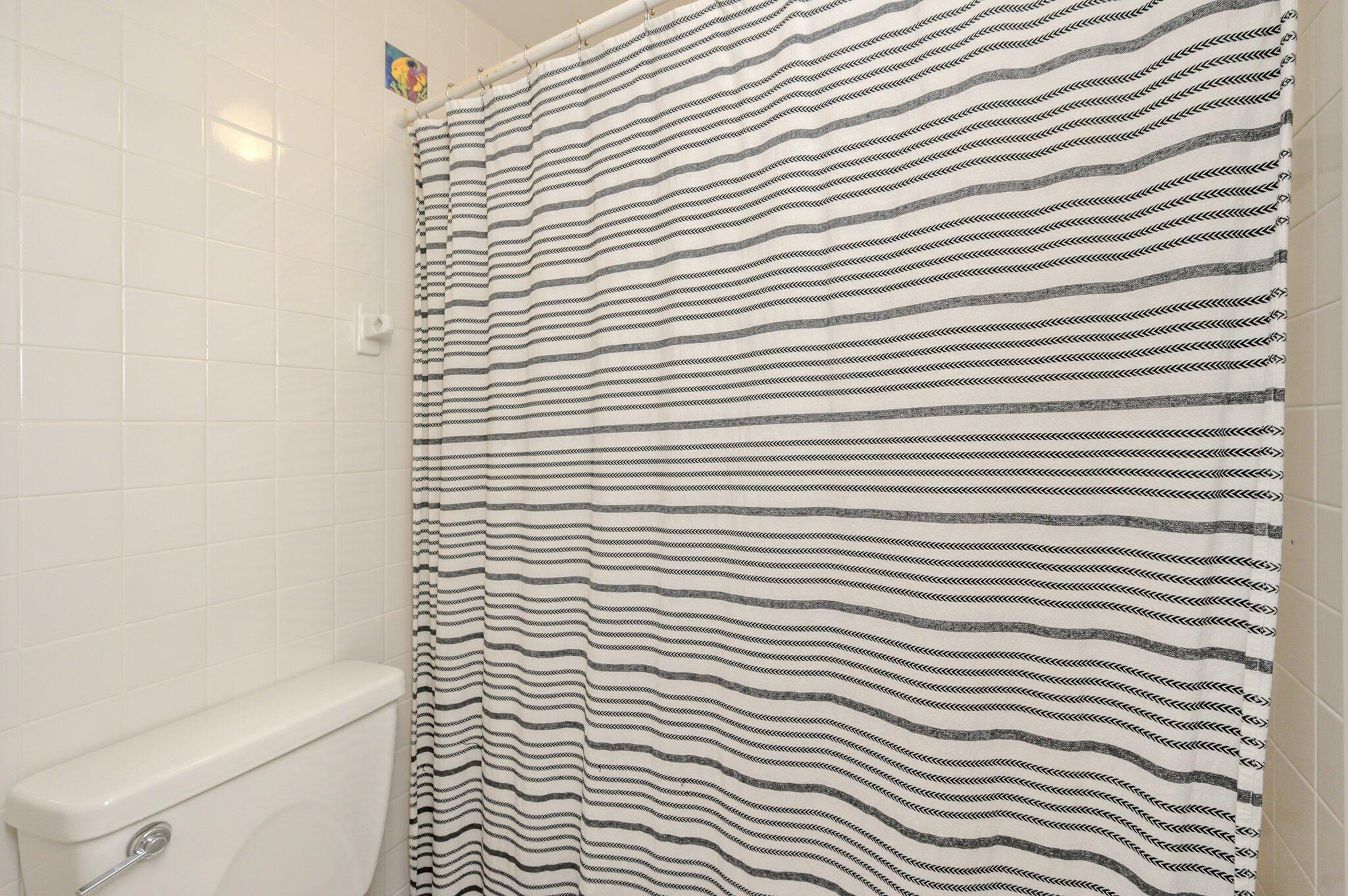 MARY ESTHER MANOR - Residential