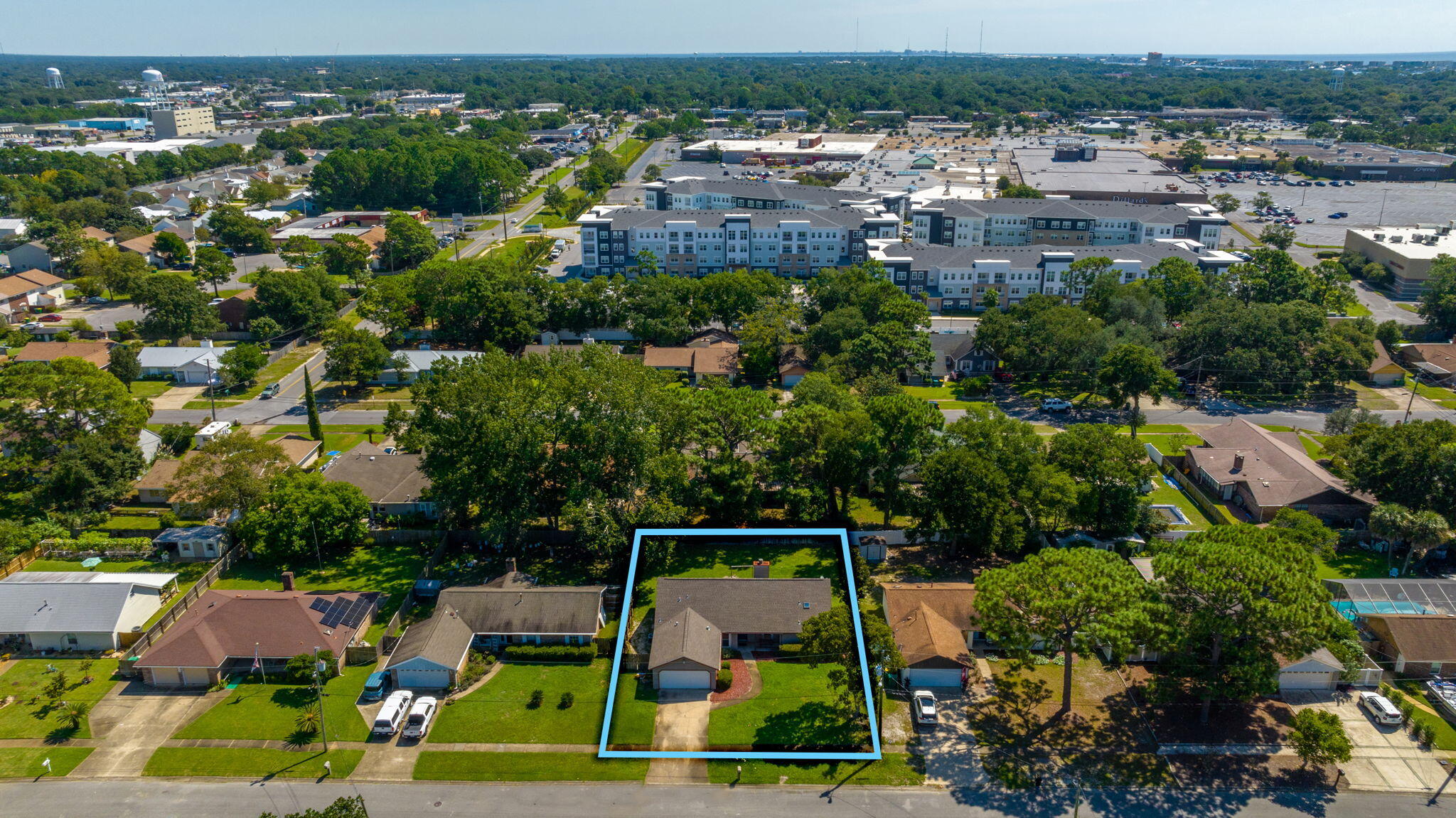 MARY ESTHER MANOR - Residential