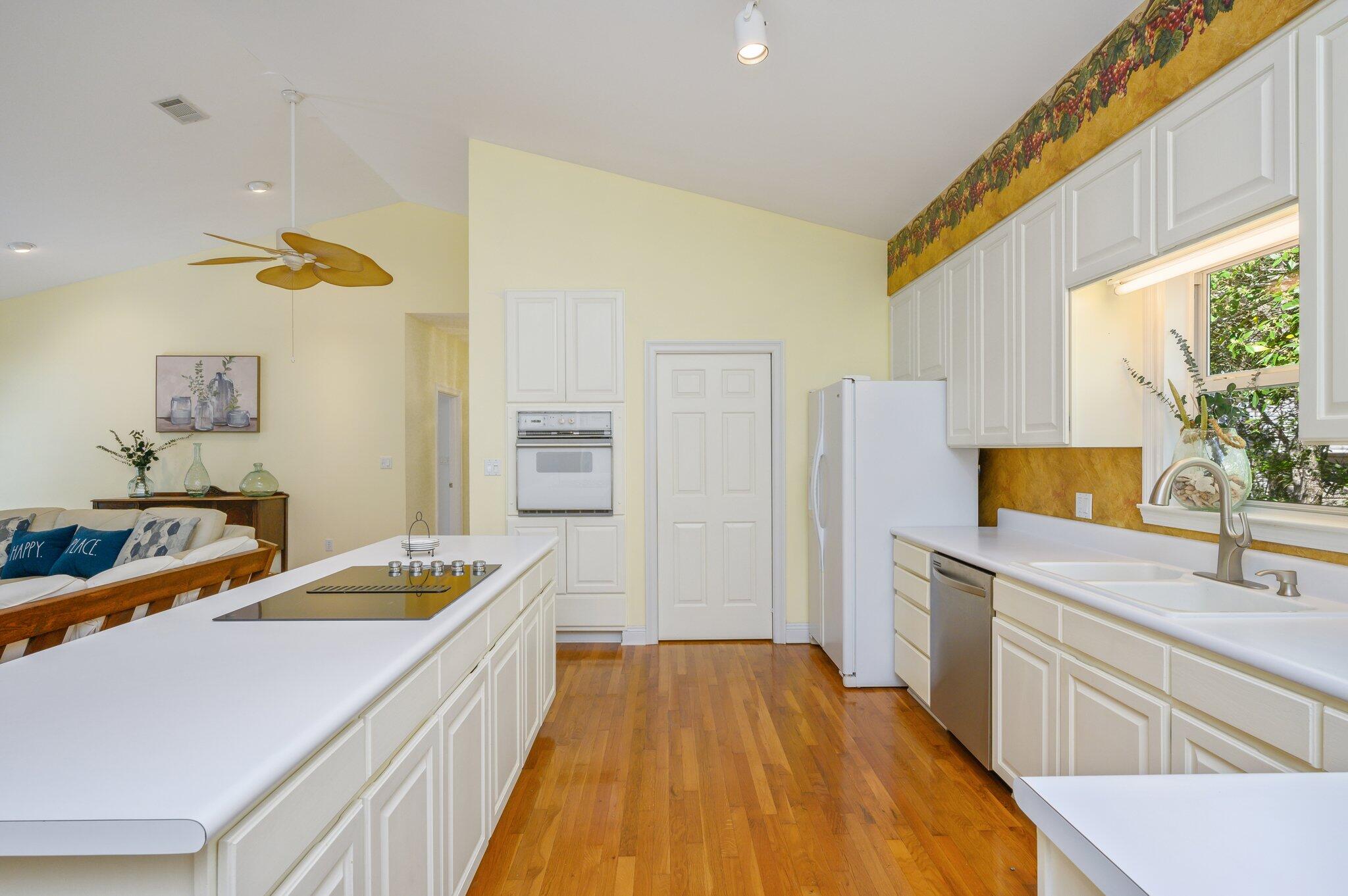 KOKOMO KOVE - Residential