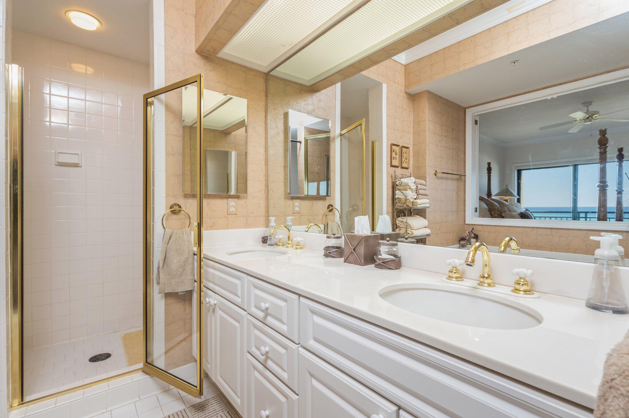 SOUTHWINDS II - Residential