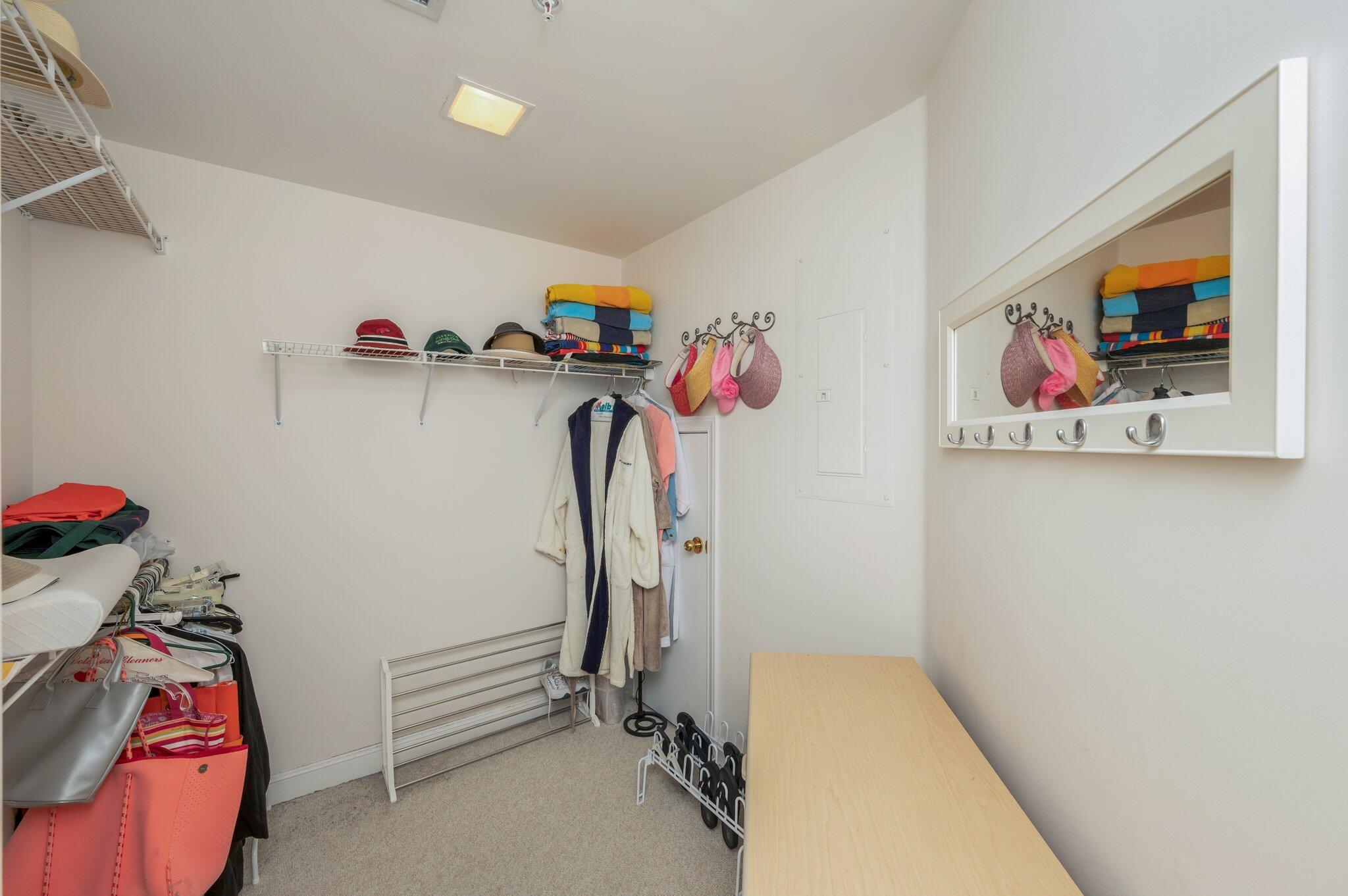 SOUTHWINDS II - Residential