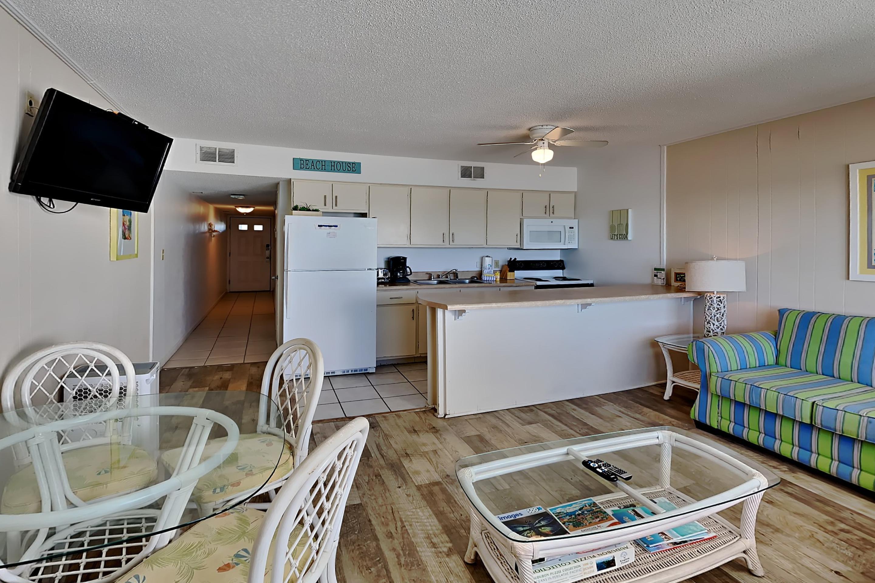 VISTA DEL MAR CONDO - Residential