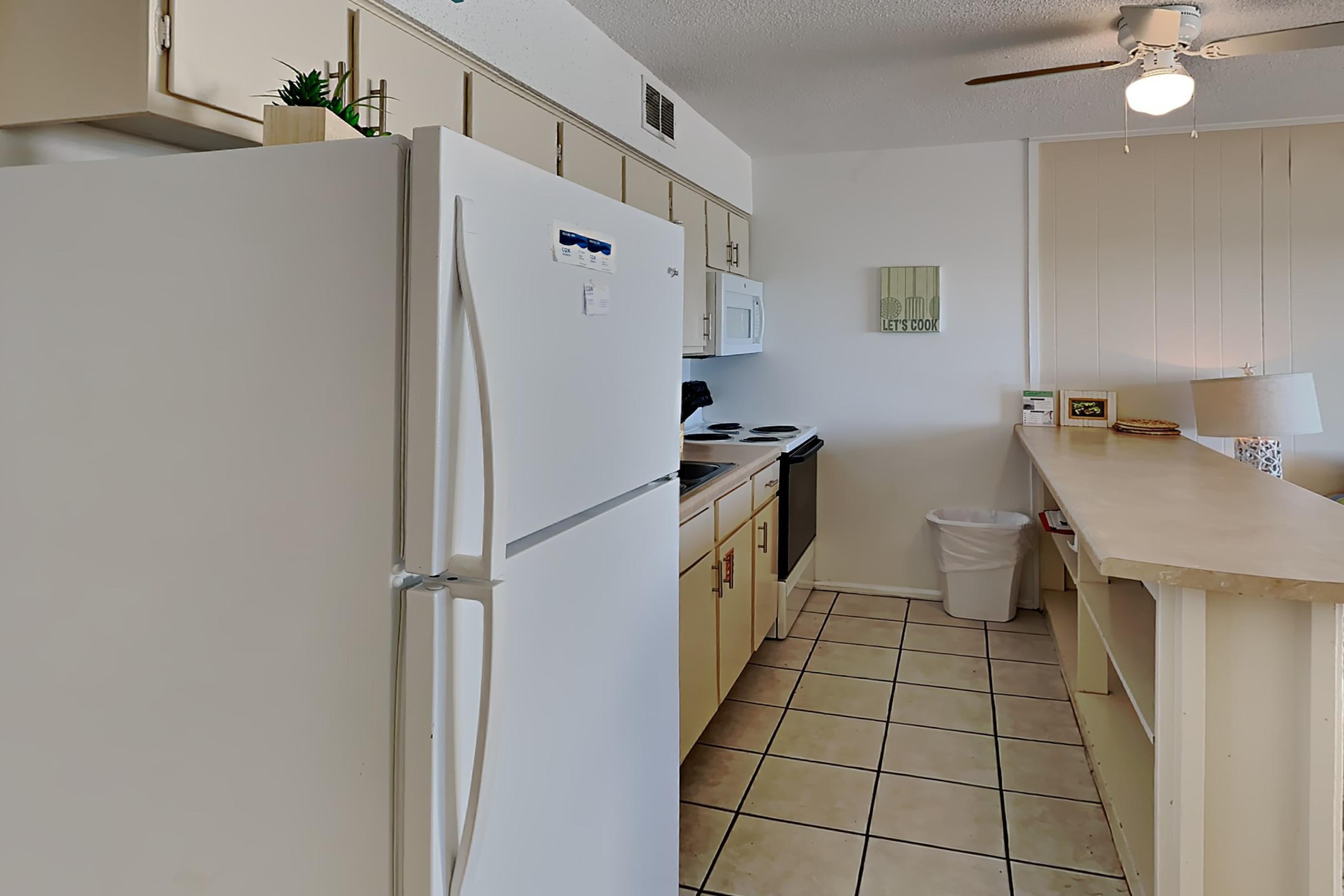 VISTA DEL MAR CONDO - Residential
