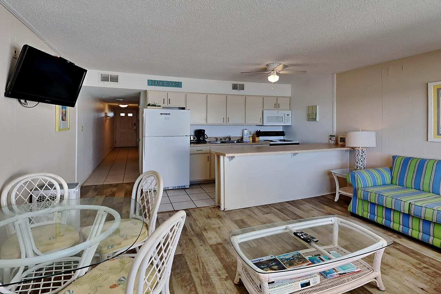 VISTA DEL MAR CONDO - Residential