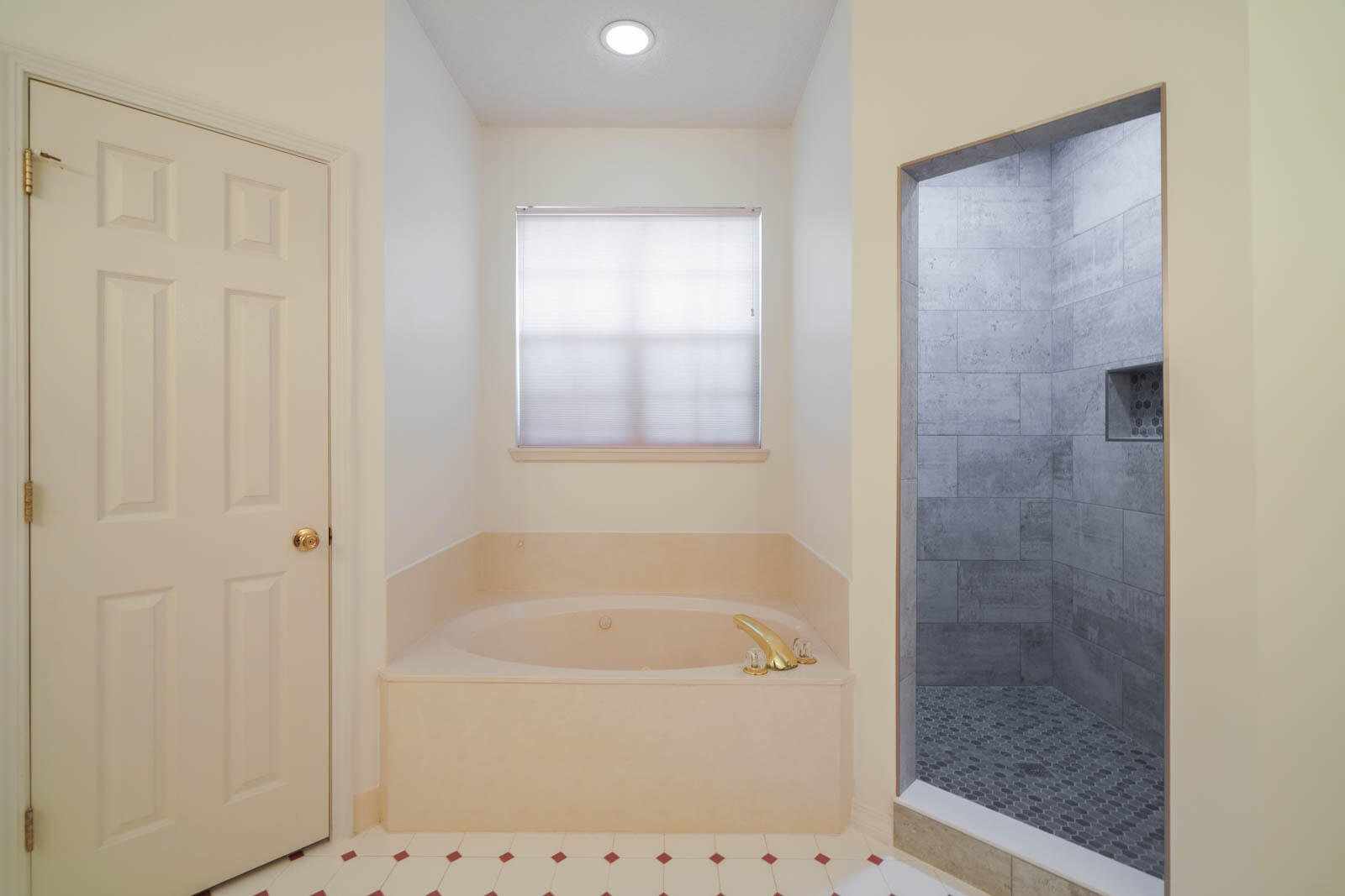 ROCKY BAYOU ESTATES 11A - Residential