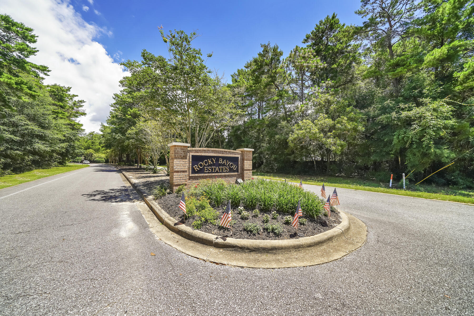 ROCKY BAYOU ESTATES 11A - Residential