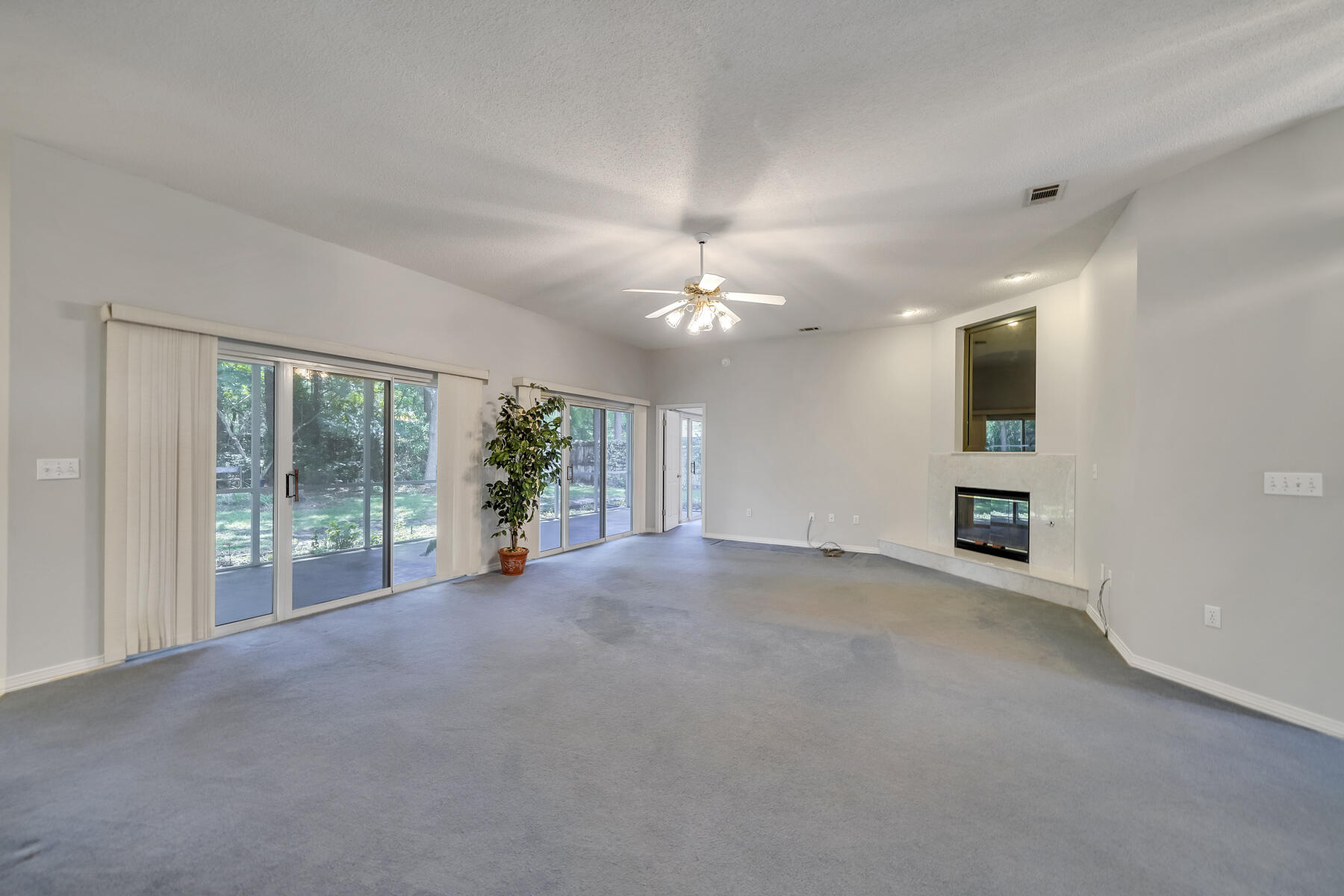 ROCKY BAYOU ESTATES 11A - Residential