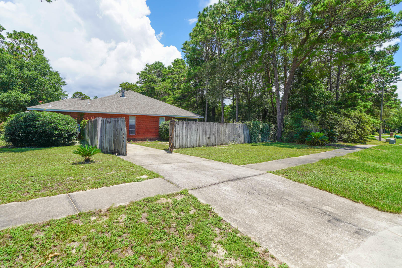 ROCKY BAYOU ESTATES 11A - Residential